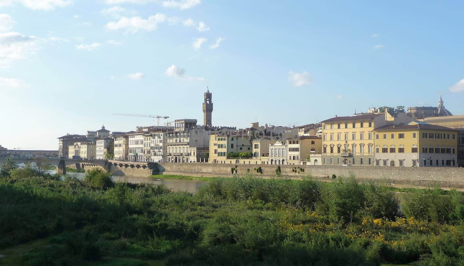 Florence Italian: Firenze is a city in central Italy and the capital city of the Tuscany region.