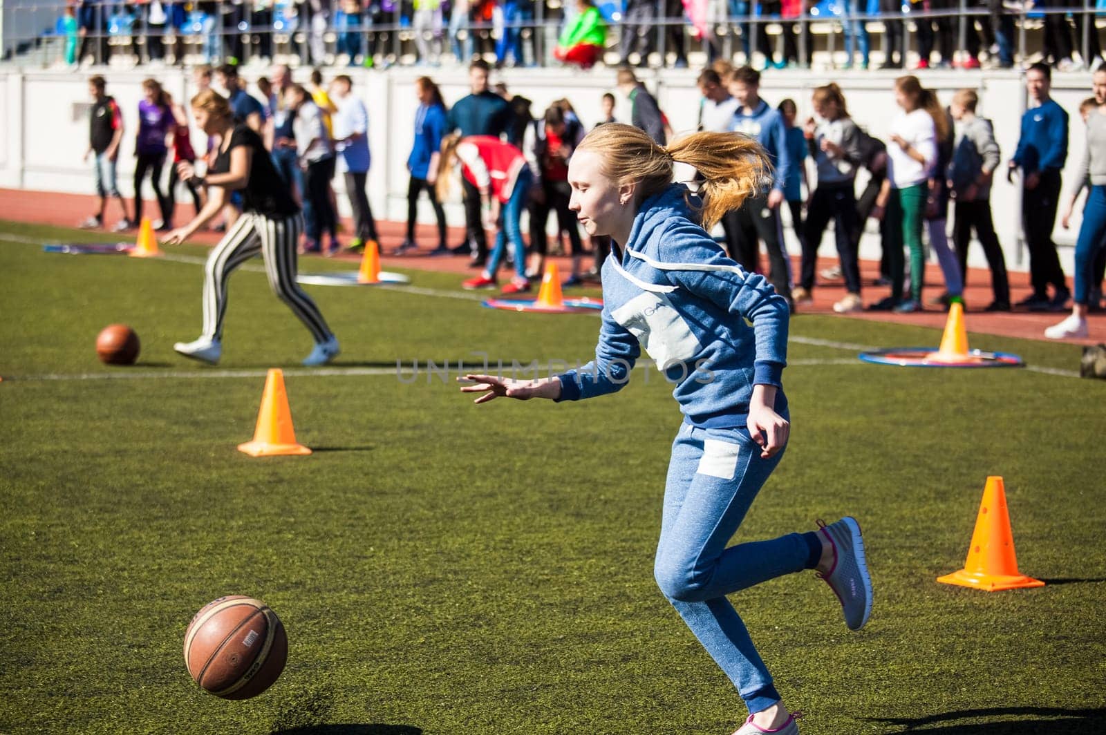 Russia, Volgodonsk - may 17, 2015: Relay all-round. Competition program with multiple exercises