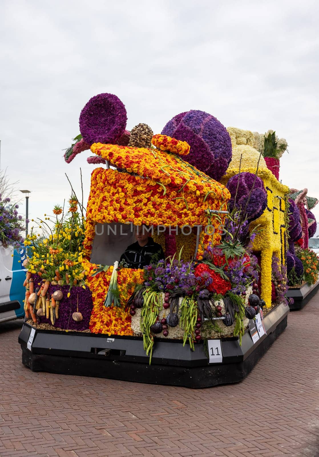 Noordwijk, Netherlands - April 22, 2023: Spectacular flower covered floats in the Bloemencorso Bollenstreek the annual spring flower parade from Noordwijk to Haarlem in the Netherlands.