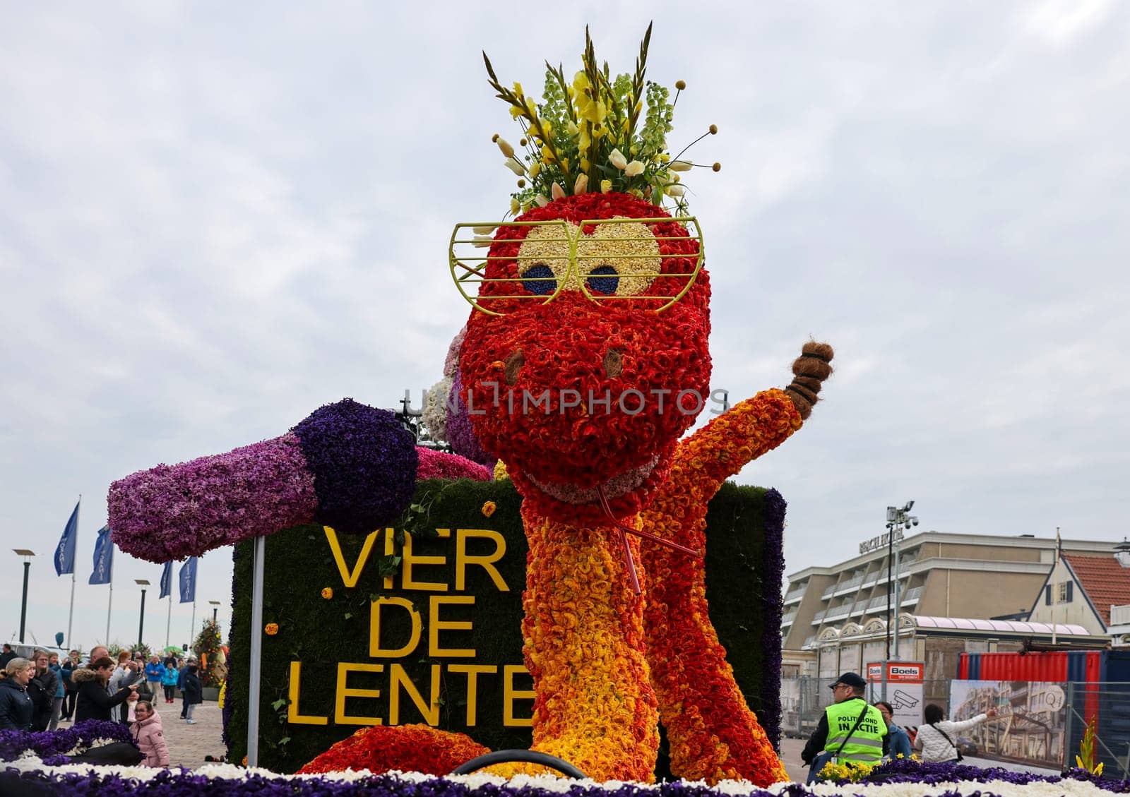 Noordwijk, Netherlands - April 22, 2023: Spectacular flower covered floats in the Bloemencorso Bollenstreek the annual spring flower parade from Noordwijk to Haarlem in the Netherlands.