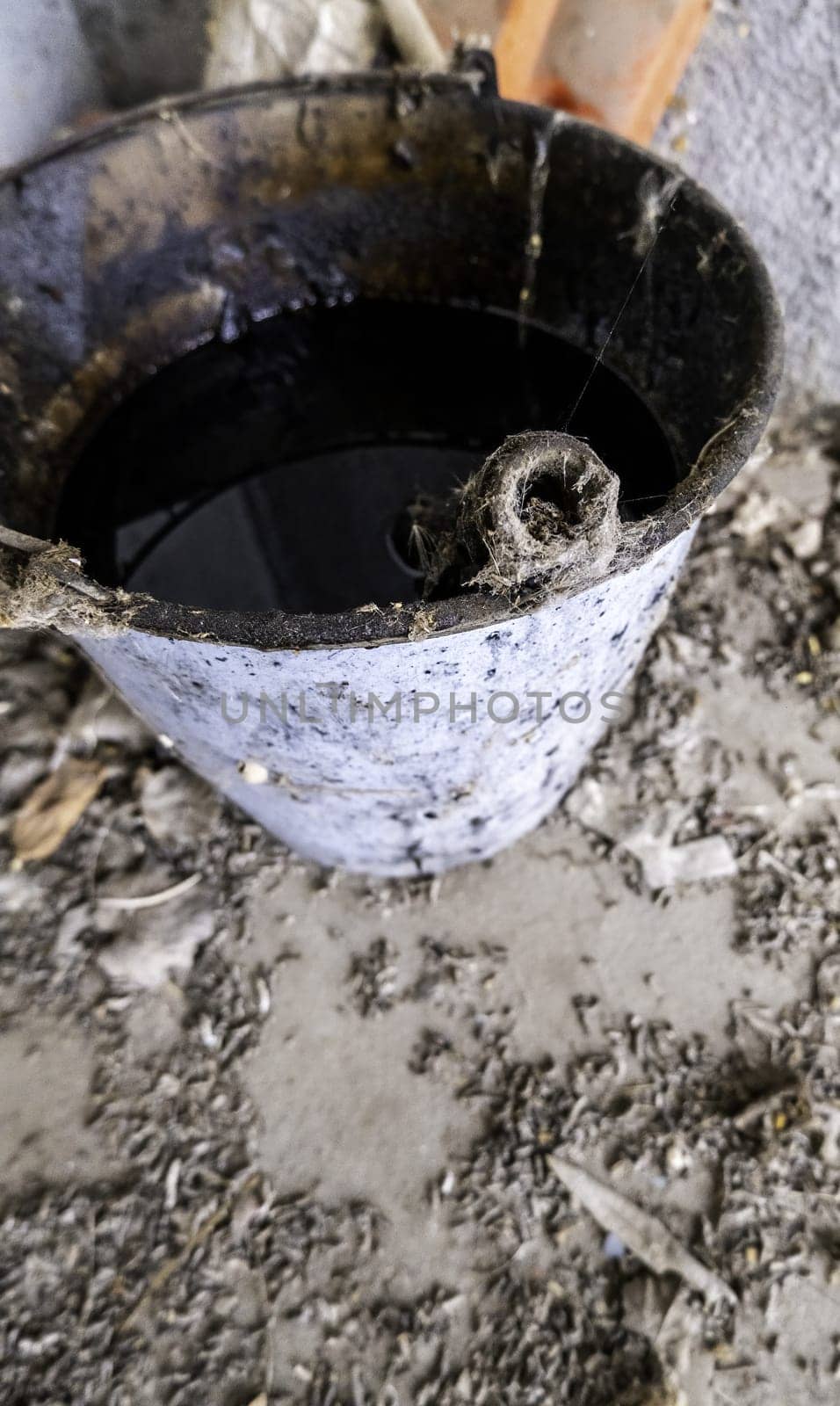 Detail of dirty and used oil, pollution and destruction of the environment