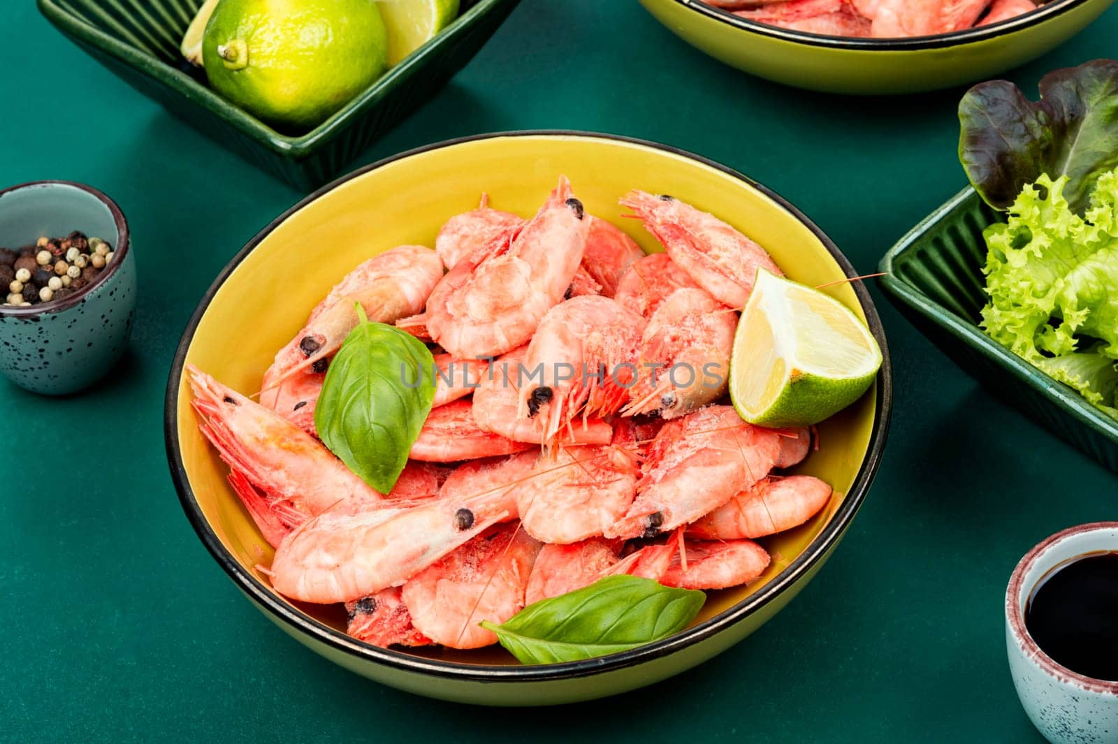 Uncooked raw prawns or shrimps with spices and herbs.