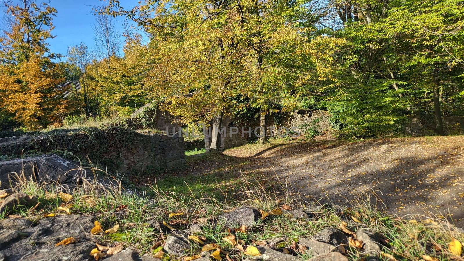 Walls of a ruined castle on the Baldeneysteig in Essen