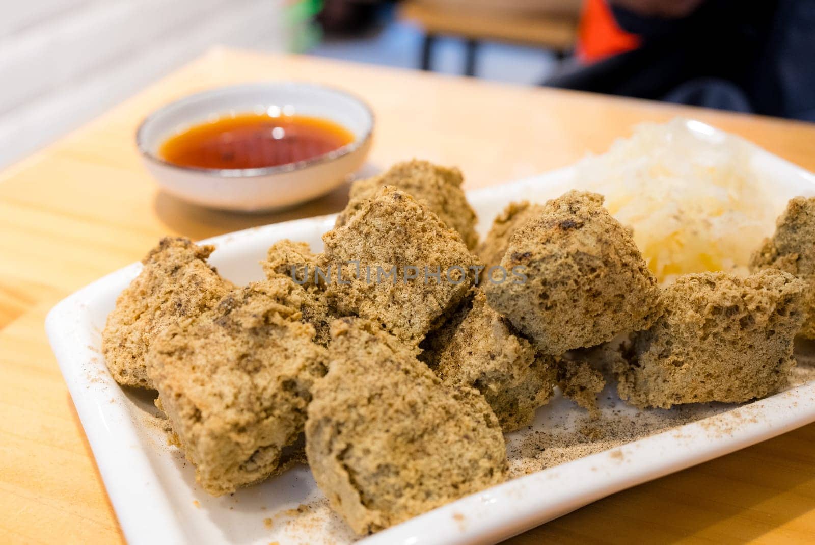 Deep fry stinky tofu on the dish