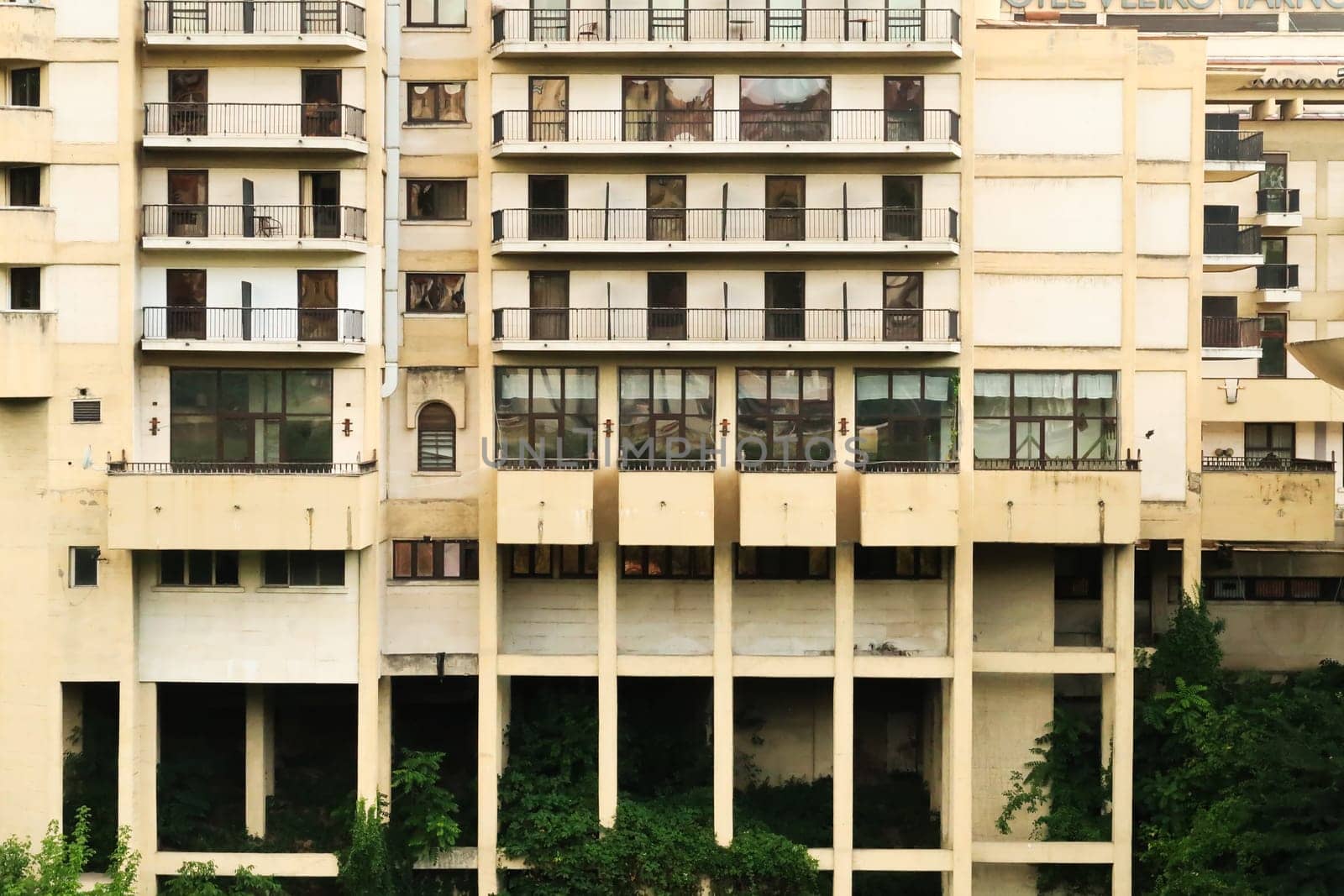 The front facade of the Interhotel Veliko Tarnovo, example for brutalist architecture from the socialist era in Veliko Tarnovo, Bulgaria 2022