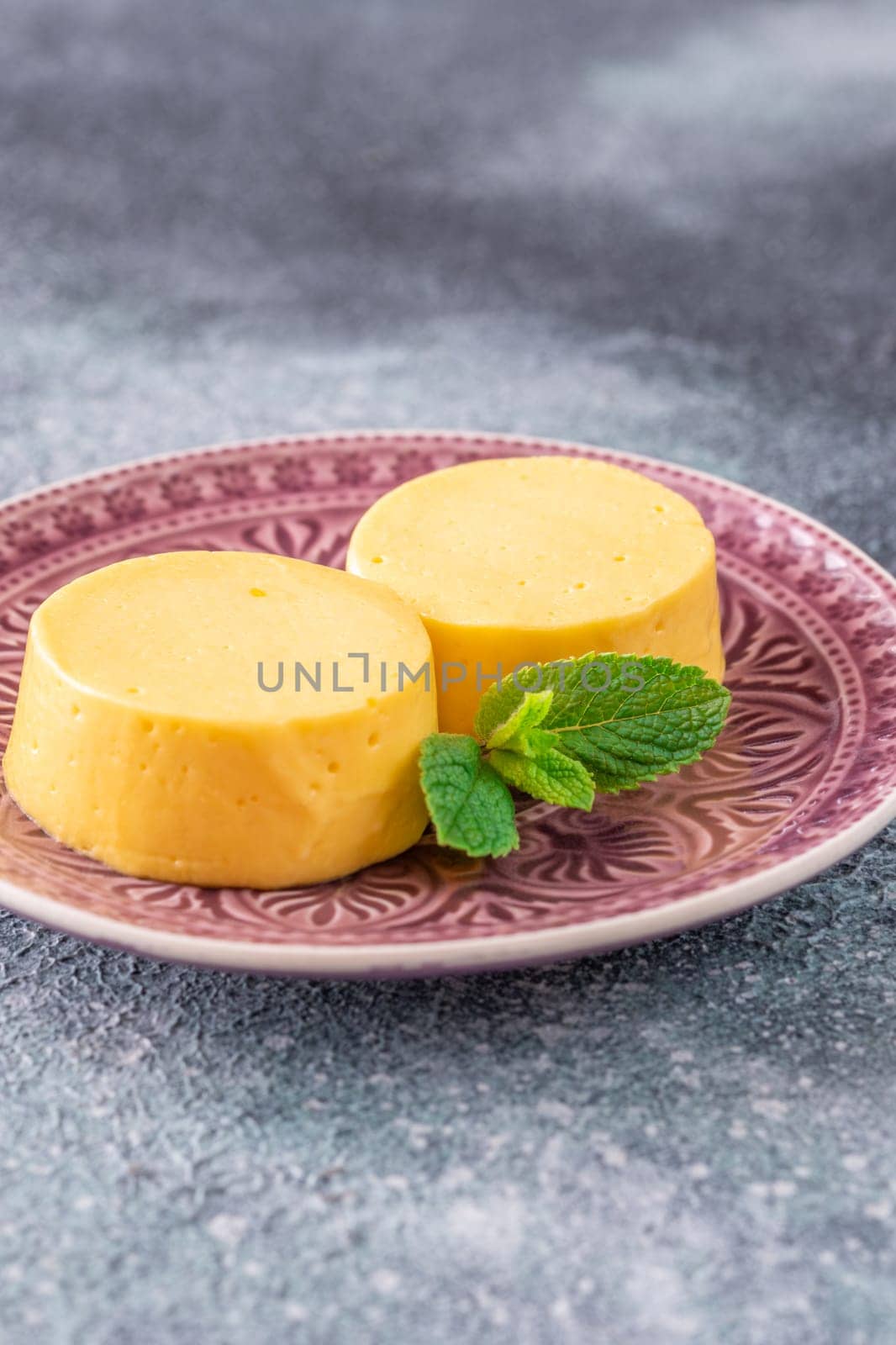 Portion of mango and cream gelatin dessert