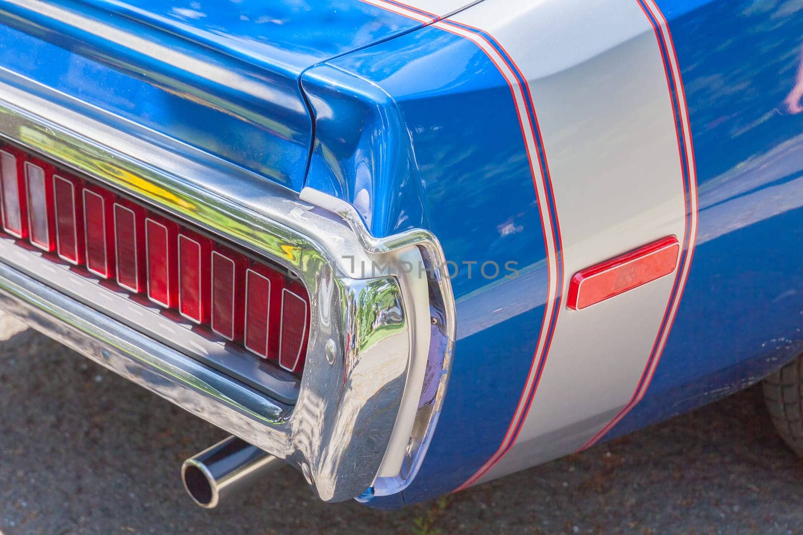Details from the rear stops and the bumper of a vintage car