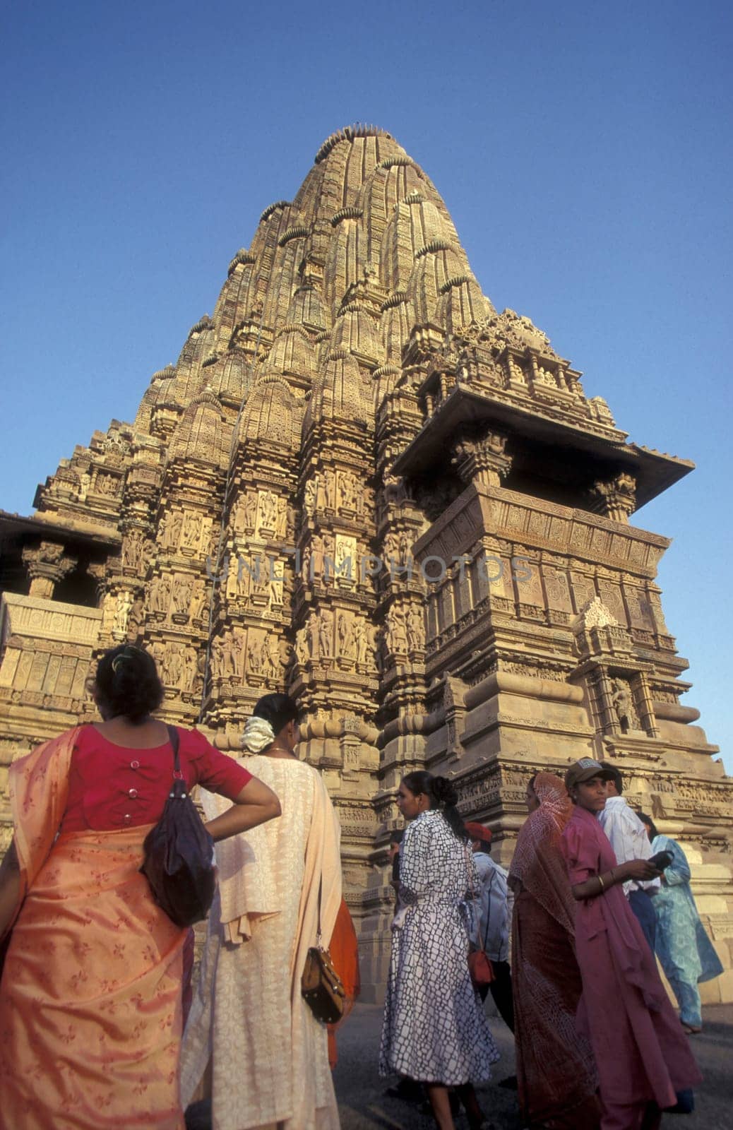 a view of the Erotic Temple and Hindu Temple of Kandarija Mahadeva Temple in the city of Khajurao in Province Madhya Pradesh in India.  India, Khajurao, April, 1998