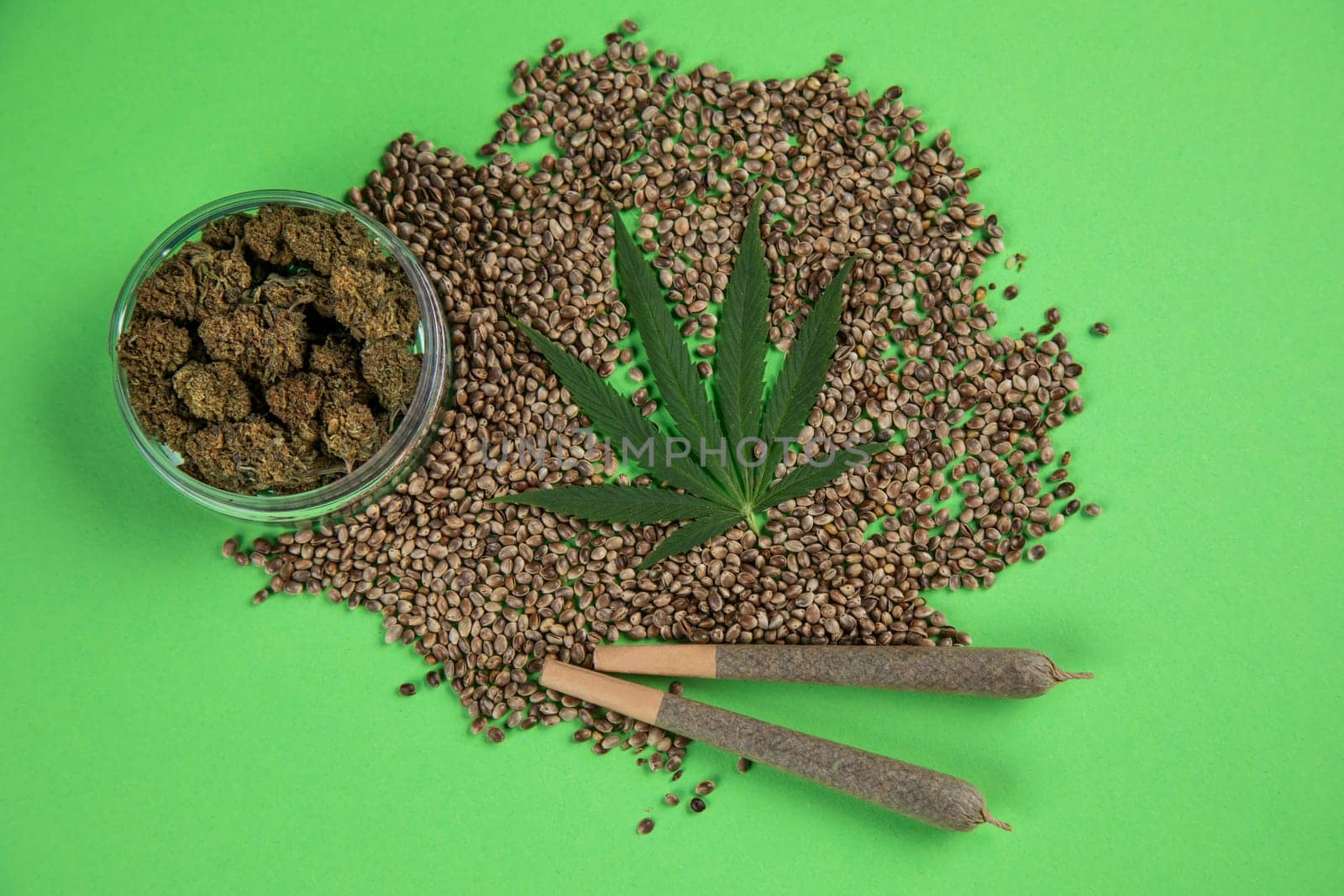 cannabis and medical marijuana bud , cbd, blunt
