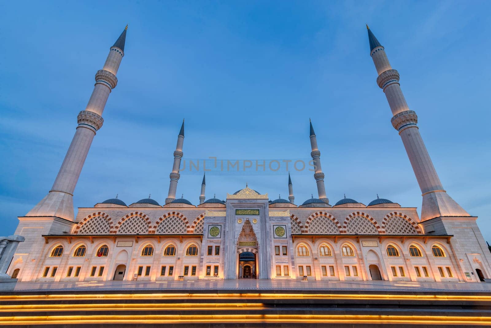 Sunset shot of Grand Camlia Mosque, or Buyuk Camlica Camii, a modern Islamic complex, built in 2019, located in Camlica hill in Uskudar district, Istanbul, Turkey