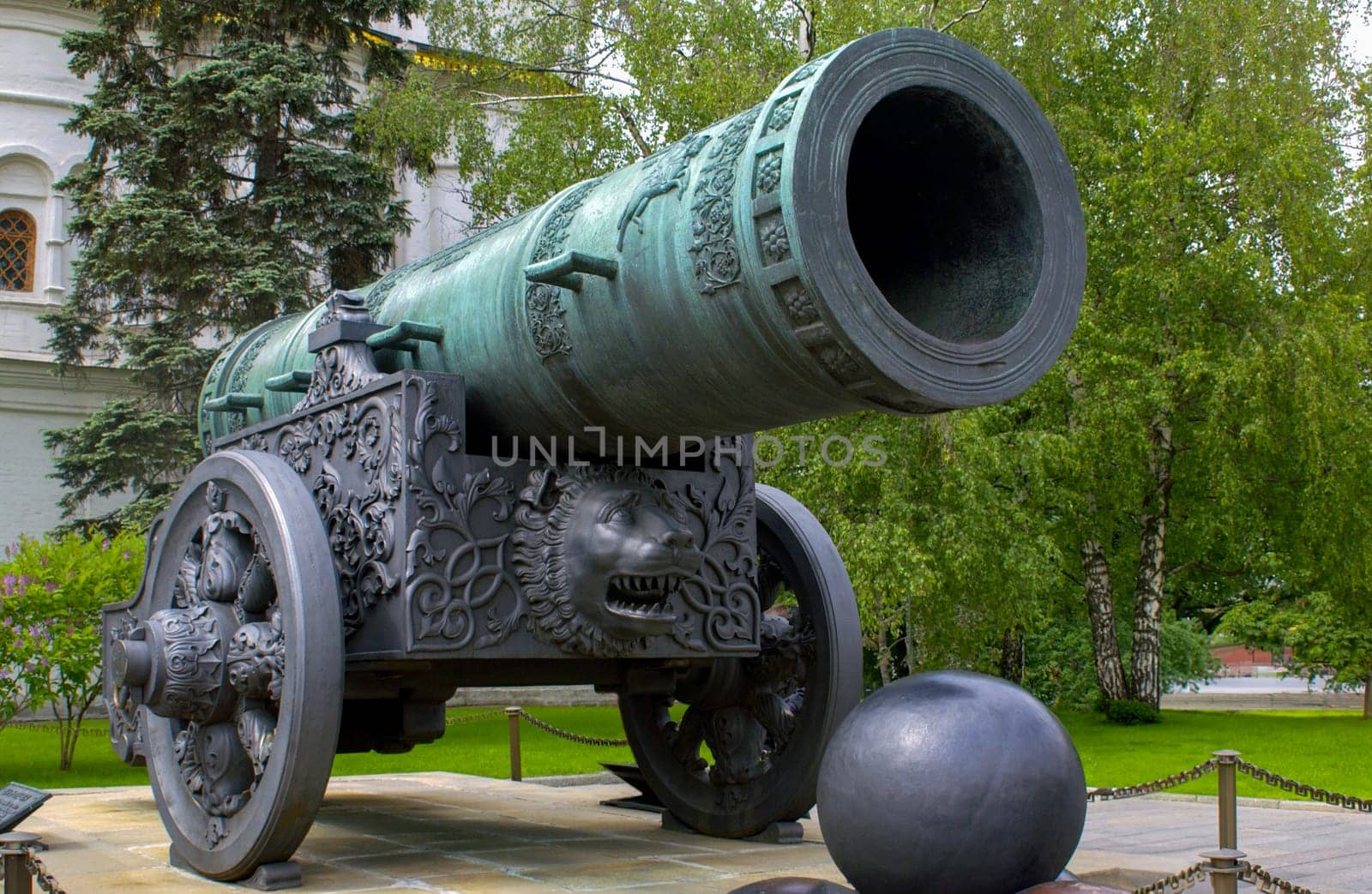 The mighty Tsars Cannon in the grounds of the Kremlin in Moscow in the Russian Federation. It was cast in 1586 and weighs 40 tonnes.
