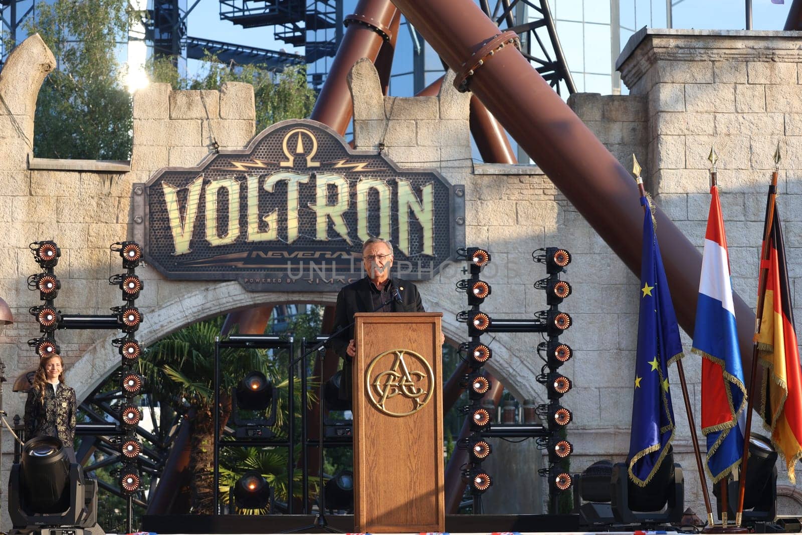 Roland Mack (Europapark Rust) welcomes the guests of honour at the Croatian Summer Festival at Europa Park Rust 2024