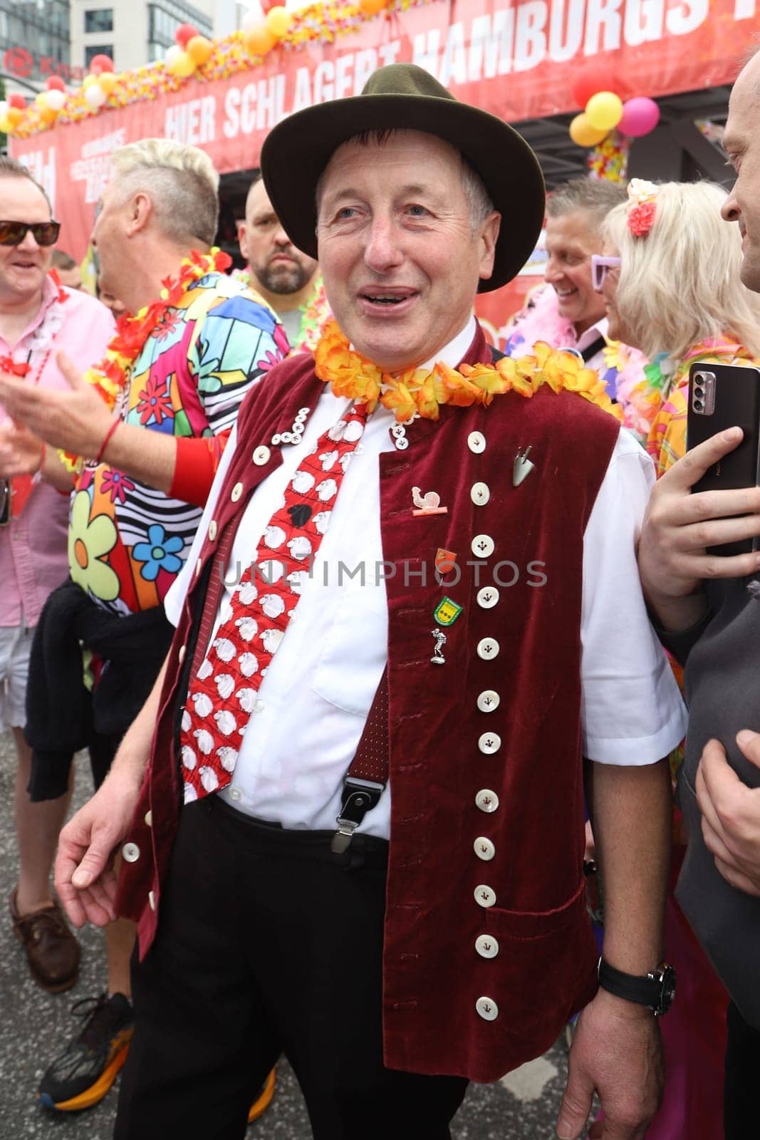 Heinrich Gersmeier aka Schäfer Heinrich   Schlagermove 2024  Hamburg on 25.05.2024