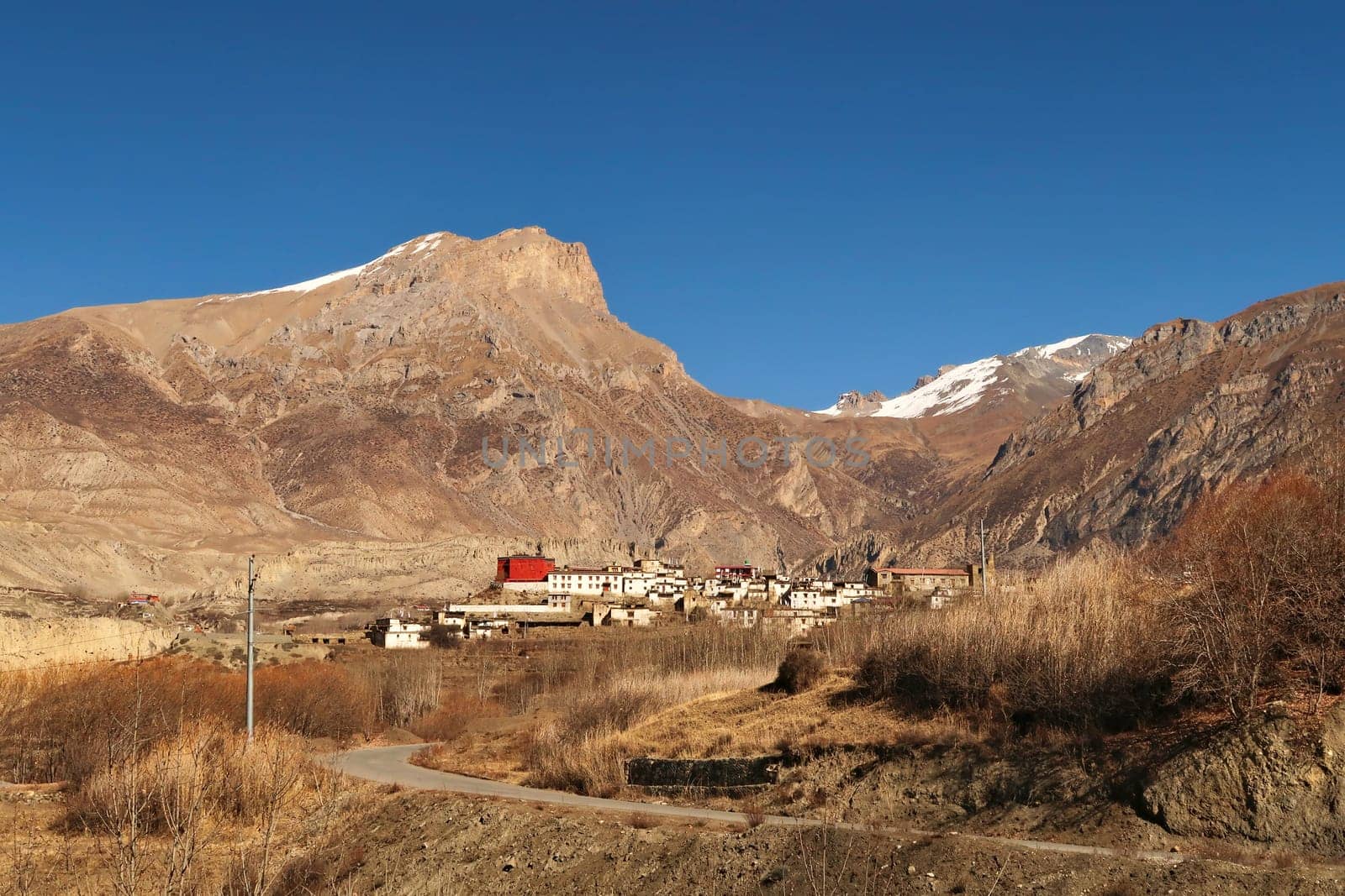 View onto the traditional village of Jharkot in front of the Thorong, Thorung, Thorang La Pass, close to Mutkinath, Annapurna Circuit Trek, Nepal 2022
