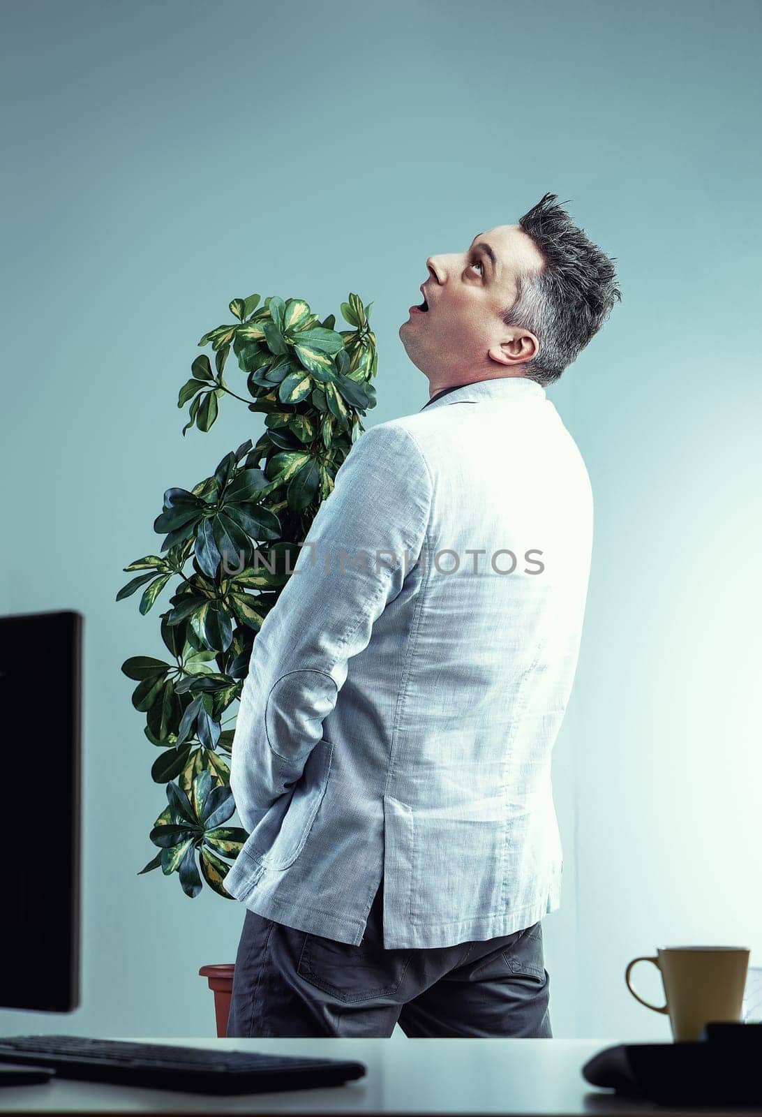 Manager urinating in the office, showing disrespect and creating workplace issues. Highlights power abuse in corporate culture, emphasizing hr management importance