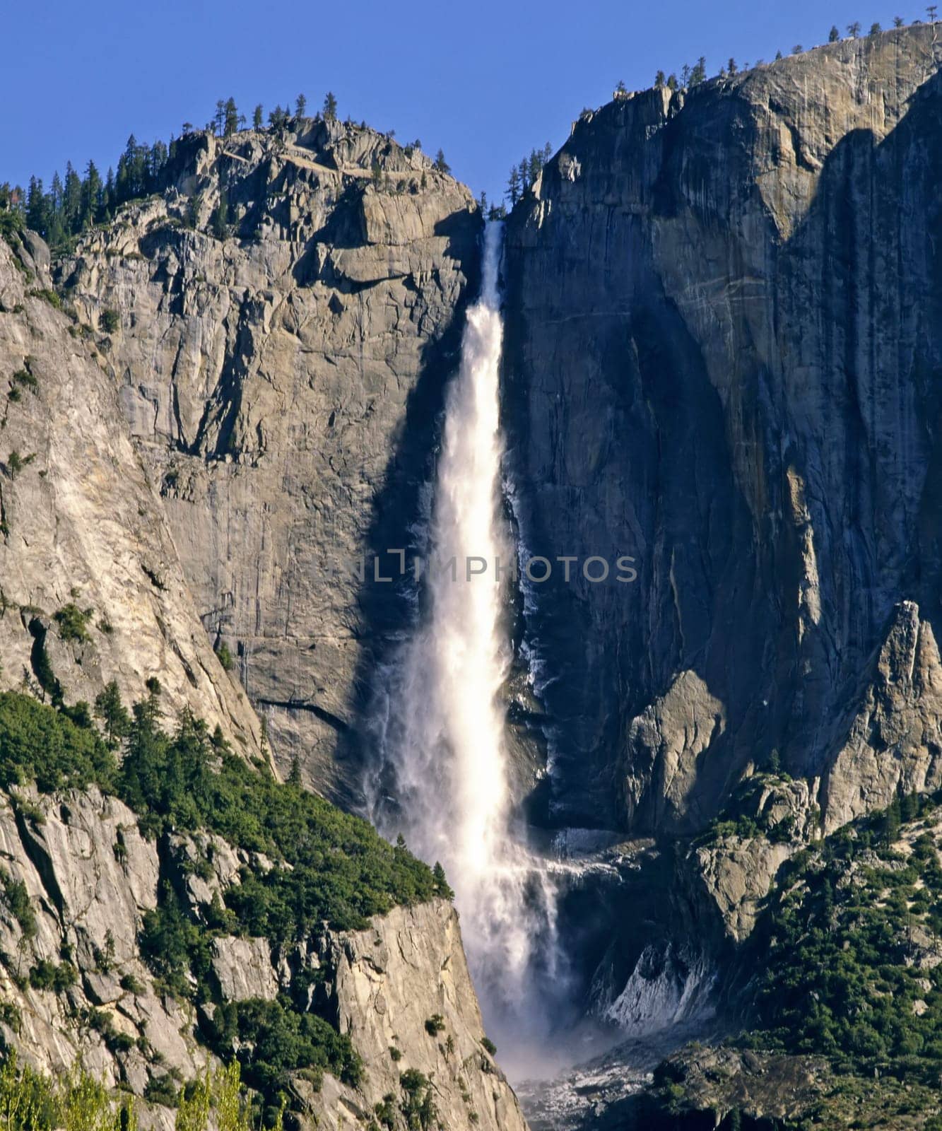 Yosemte Falls in Yosemite National Park, California