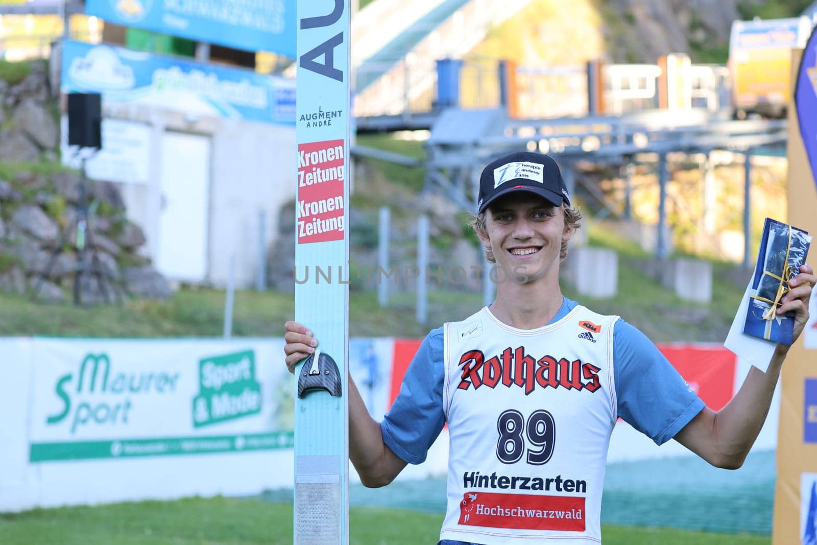Hannes Landerer (SV Innsbruck Bergisel/Austria) had a good laugh after the opening victory at the FIS Cup Summer Ski Jumping Hinterzarten 2024