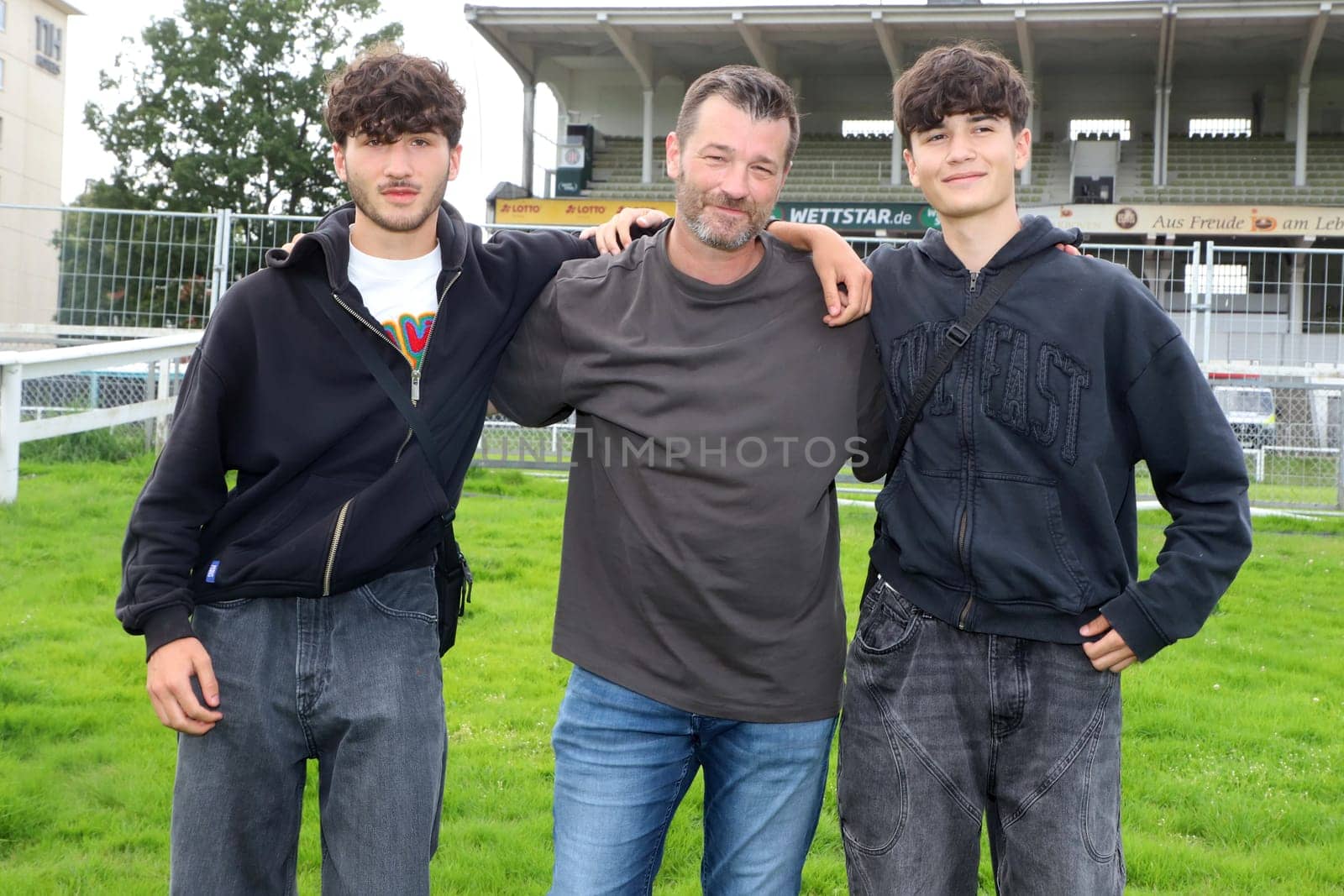 Achim Petry with his sons Giorgio and Giuliano,Schlagerinsel 2024,Horner Rennbahn,Hamburg,27.07.2024