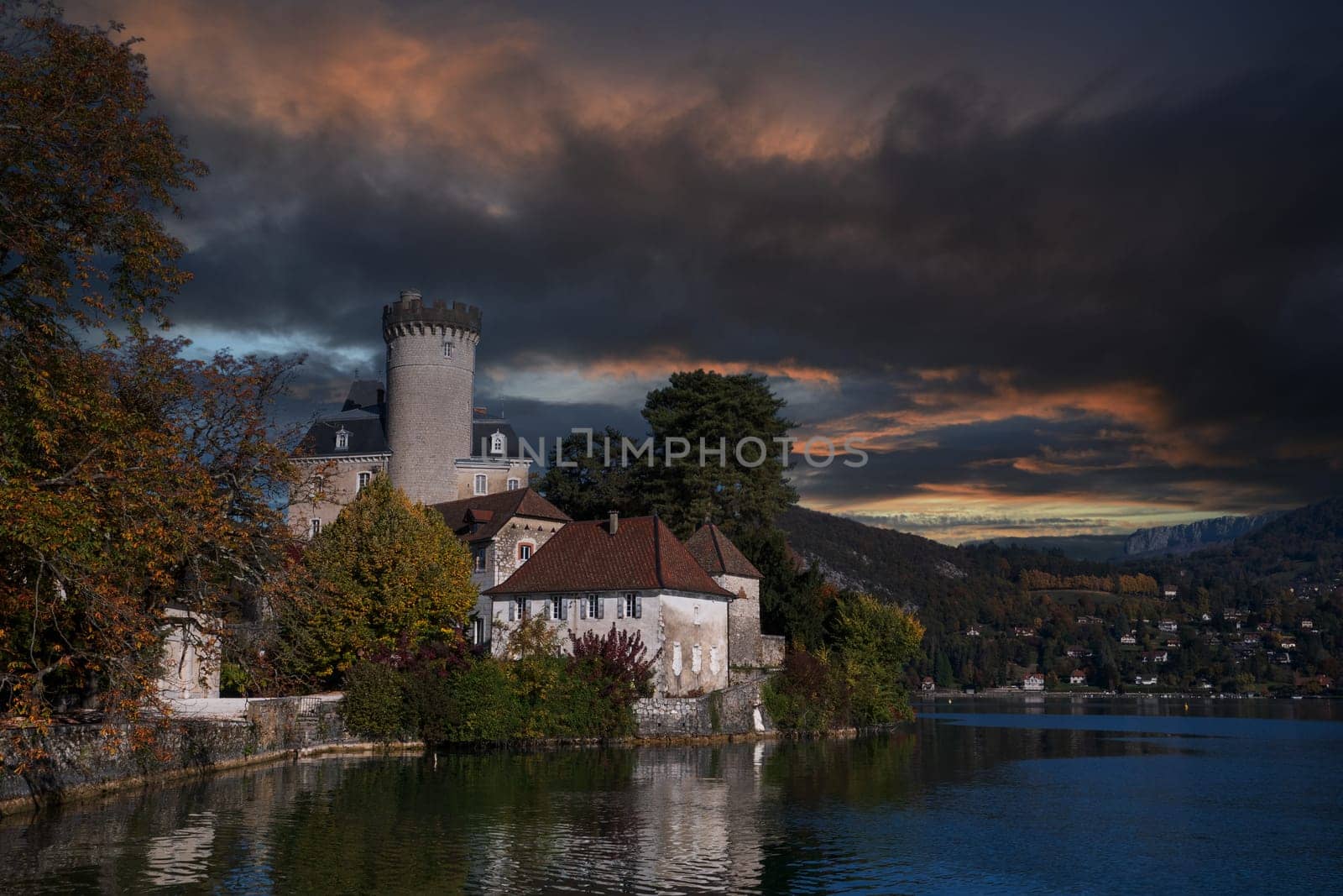 the Castle of Duingt, bad weather, Annecy  France