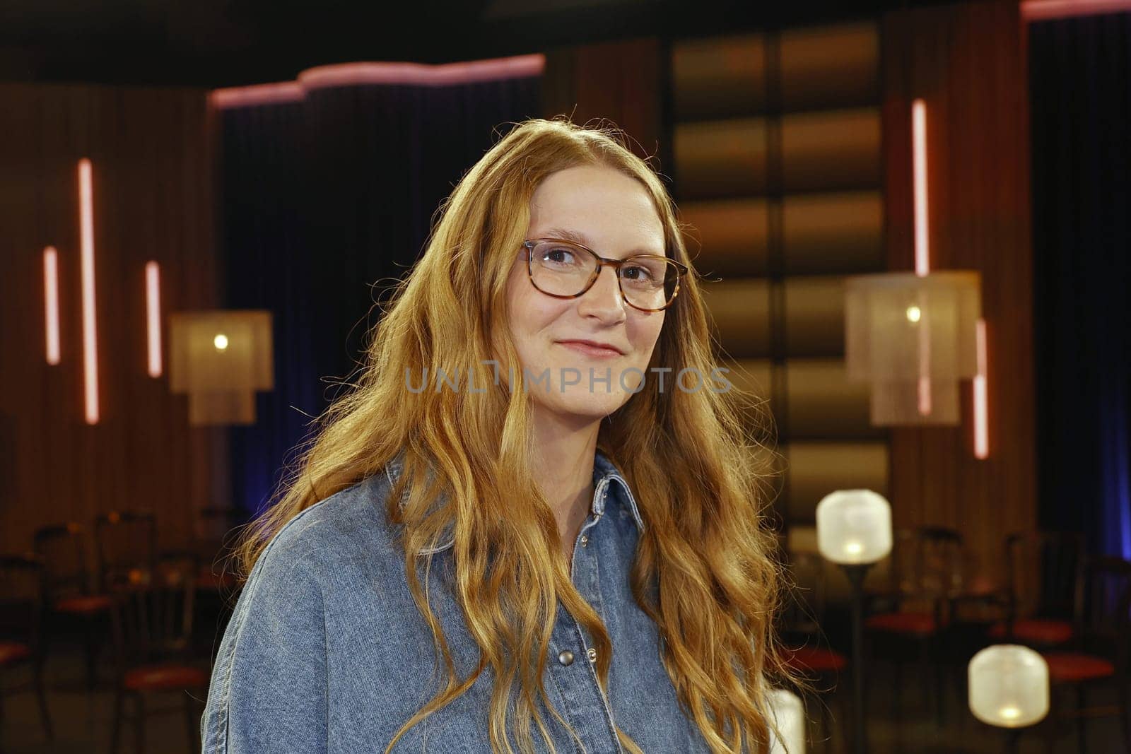 Viven Neufeld,Koelner Treff (Episode 713),WDR Studio BS2,Cologne,16.08.2024