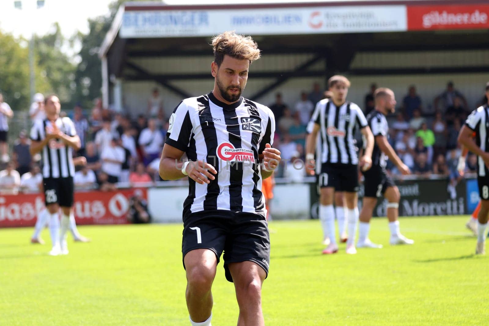 Tevfik Ceylan (FC 08 Villingen) is back with a goal and good assist in the match of the Football RL SW 24-25: 6. Sptg: FC 08 Villingen vs Eintracht Frankfurt U21