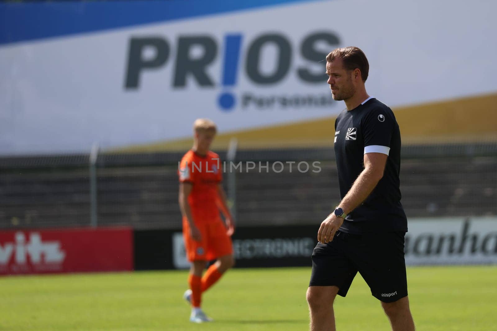 Mario Klotz (FC 08 Villingen head coach) at the match of the football RL SW 24-25: 6th Sptg: FC 08 Villingen vs Eintracht Frankfurt U21