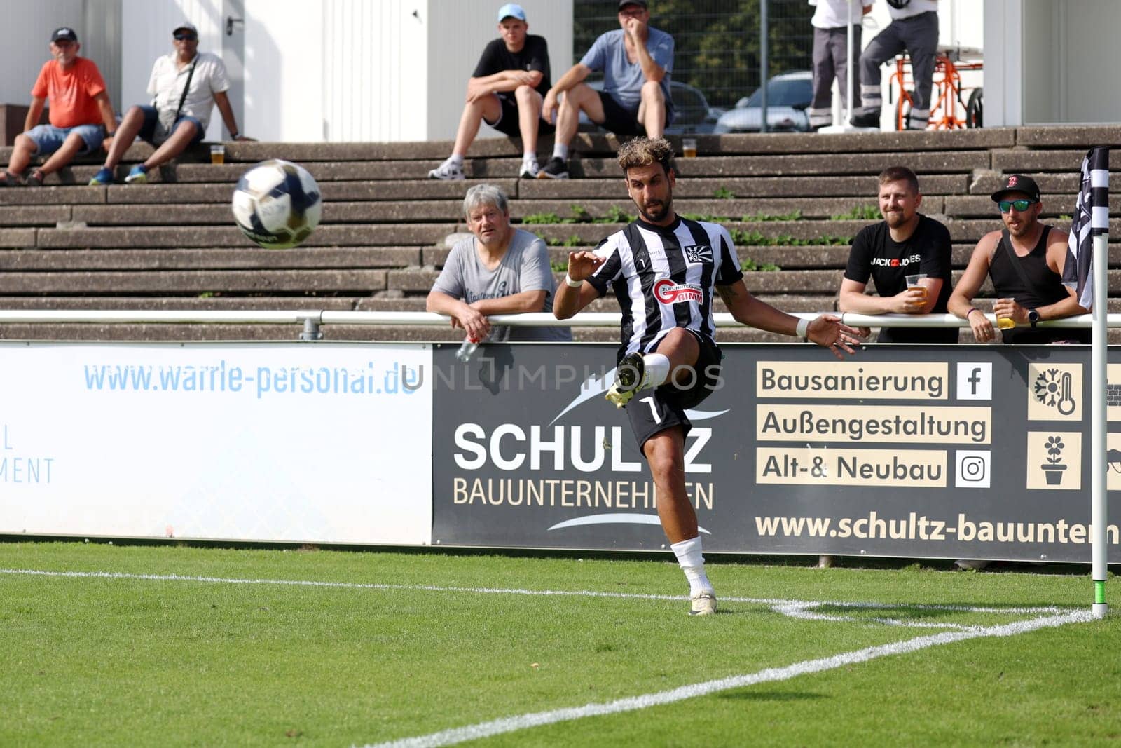 Celan Tyfun (FC 08 Villingen) was the precursor to the 1-0 win in the match of the Football Directive SW 24-25: 6. Sptg: FC 08 Villingen vs Eintracht Frankfurt U21