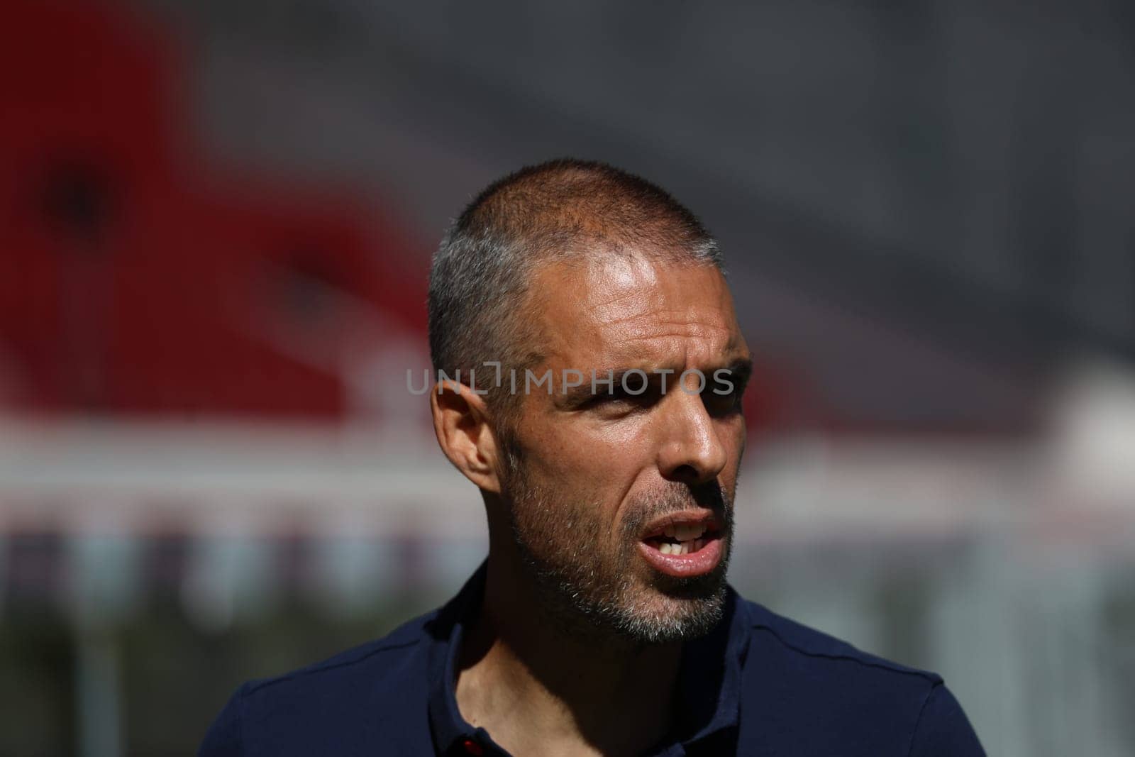 Coach Fabio Celestini (FC Basel) at the football friendly: SC Freiburg - FC Basel  REGULATIONS PROHIBIT ANY USE OF PHOTOGRAPHS AS IMAGE SEQUENCES AND/OR QUASI-VIDEONann  Photo: Joachim Hahne/johapress