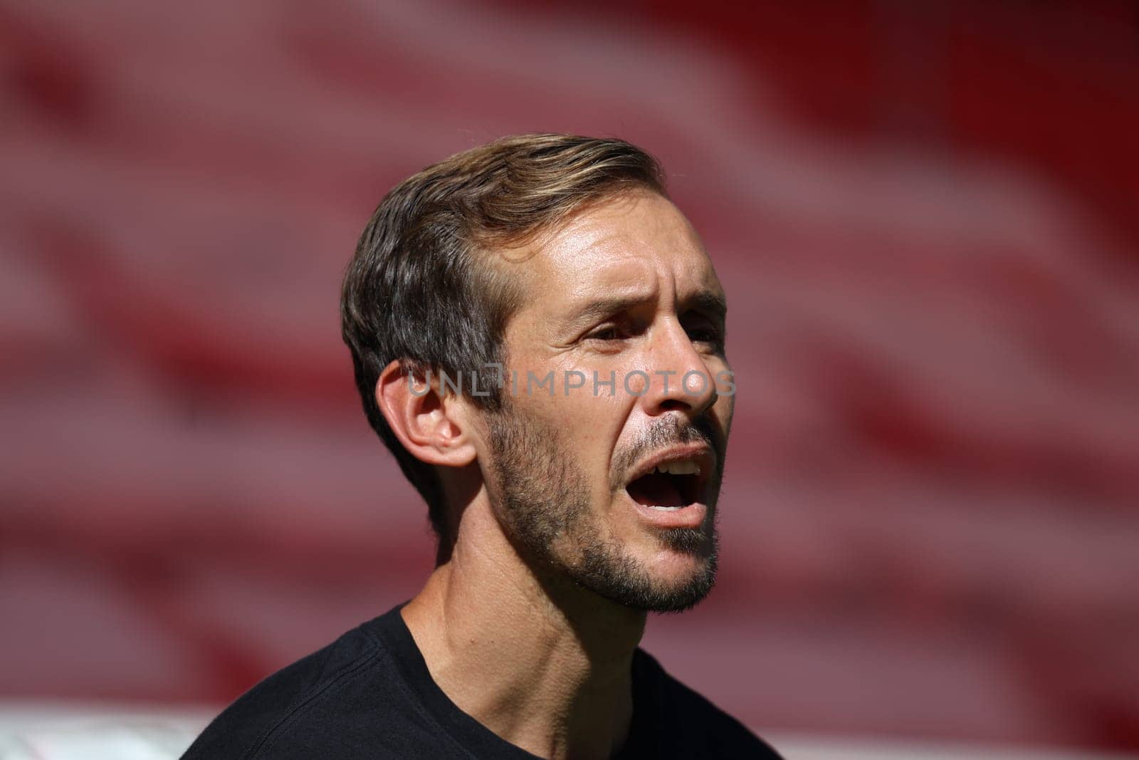 Head coach Julian Schuster (SC Freiburg) at the football friendly: SC Freiburg - FC Basel  REGULATIONS PROHIBIT ANY USE OF PHOTOGRAPHS AS IMAGE SEQUENCES AND/OR QUASI-VIDEONann  Photo: Joachim Hahne/johapress