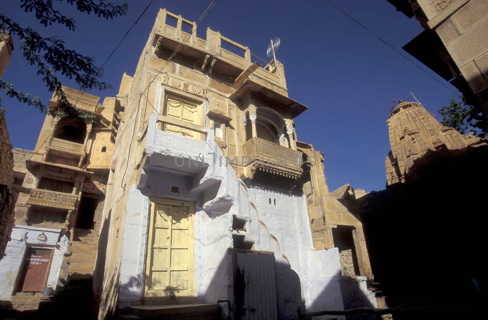 a view in the old Town in the Jaisalmer Fort with the city of Jaisalmer in the Province of Rajasthan in India.  India, Jaisalmer, January, 1998