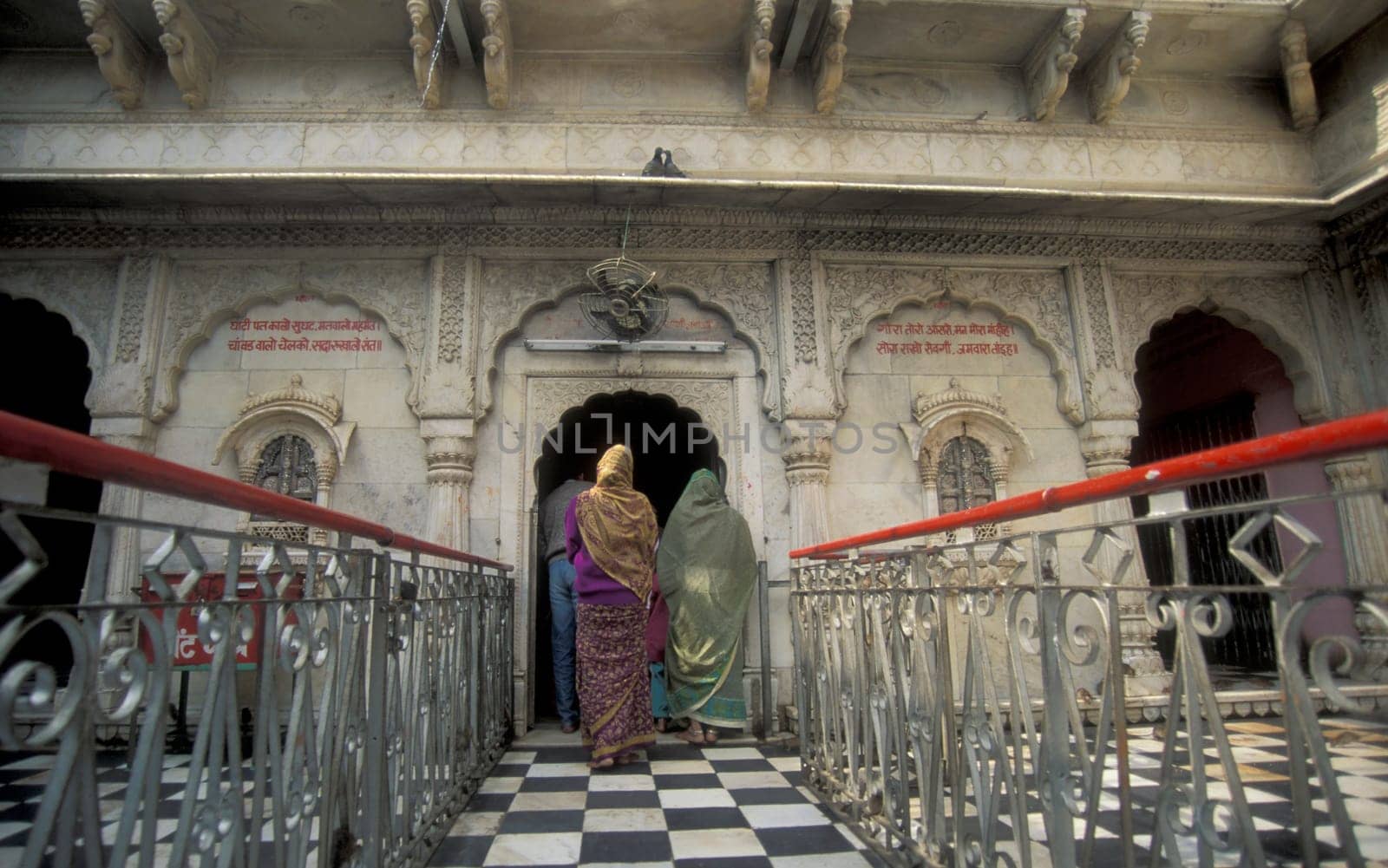 Inside of the Karni Mata Rat Temple in the Town of Deshnoke in the Province of Rajasthan in India.  India, Bikaner, January, 1998