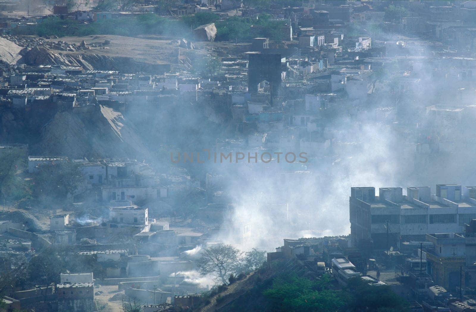 a view over the City of Jaipur in the Province of Rajasthan in India.  India, Jaipur, January, 1998