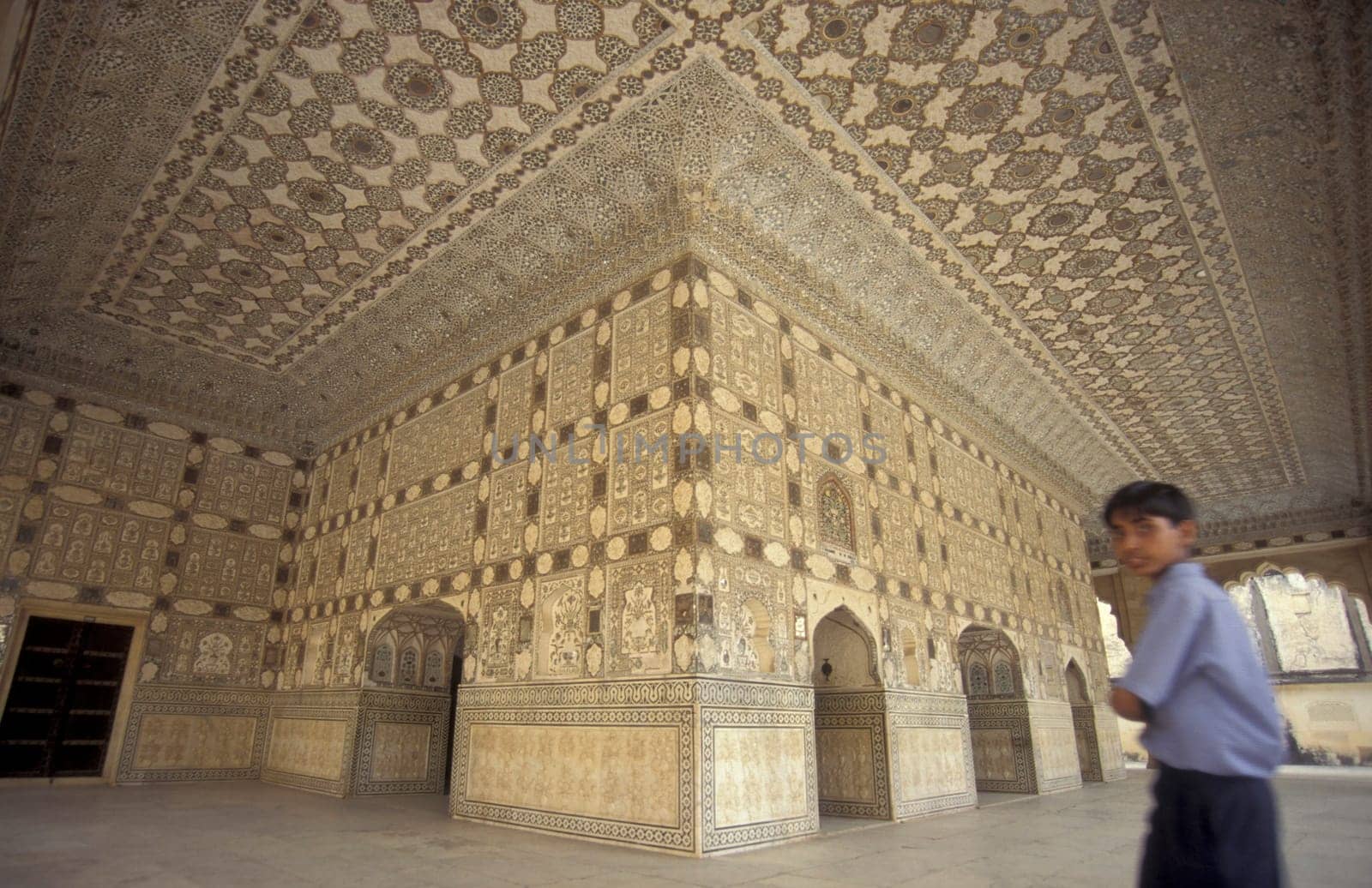 the Jaipur Sheesh Mahal and palace of Mirrors in the City of Jaipur in the Province of Rajasthan in India.  India, Jaipur, January, 1998