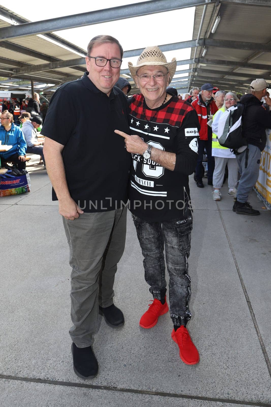Sven Flohr and Peter Sebastian, BARBECUE - Summer party for the needy and homeless. Invitation from the FRIENDS CUP Foerderverein e.V. and the  Unser Norden Foundation by Rewe Center Hamburg -Altona on 15.09.2024