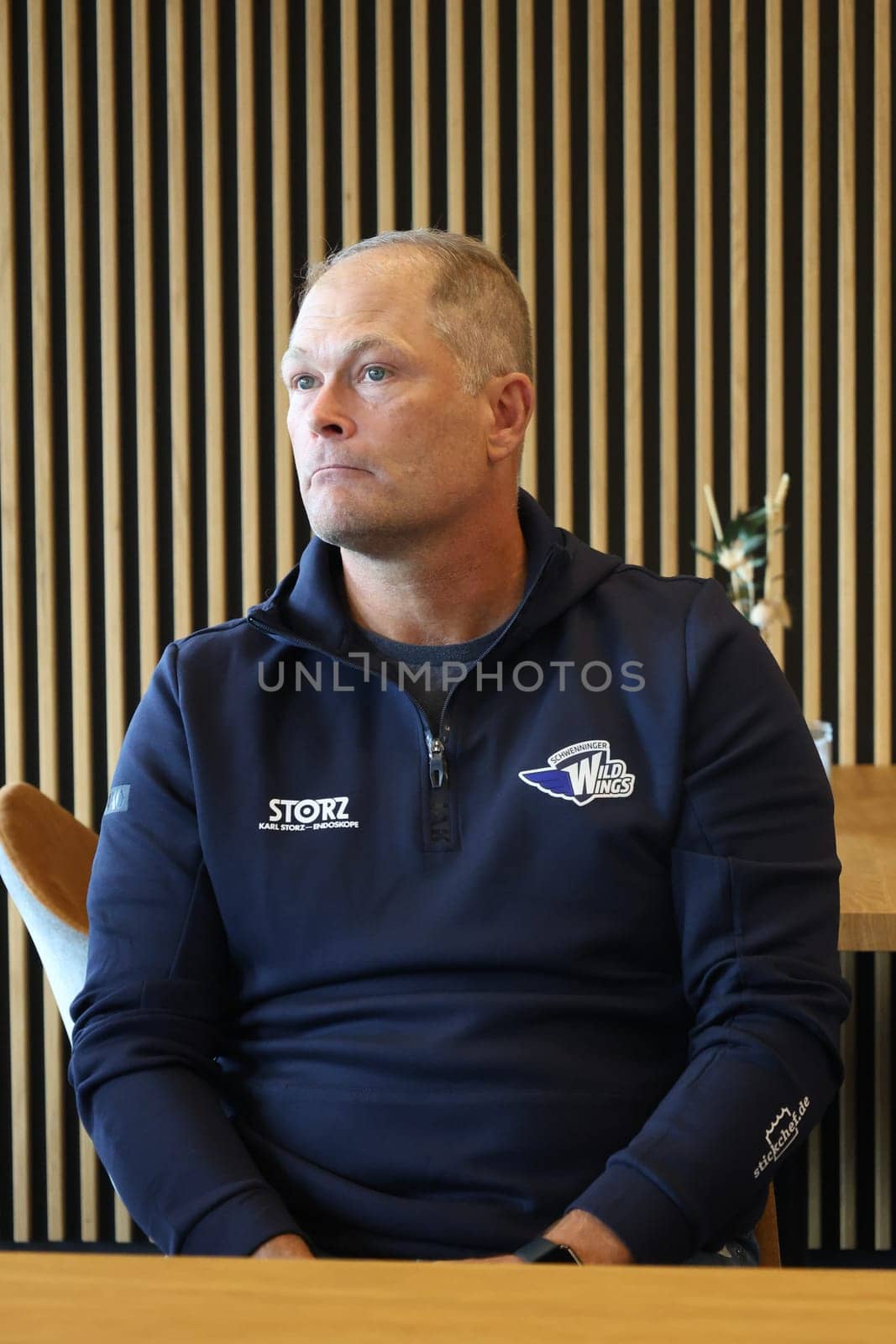 Head coach Steve Walker (SERC Wild Wings) at the  Press conference SERC WildWings season opener 24-25