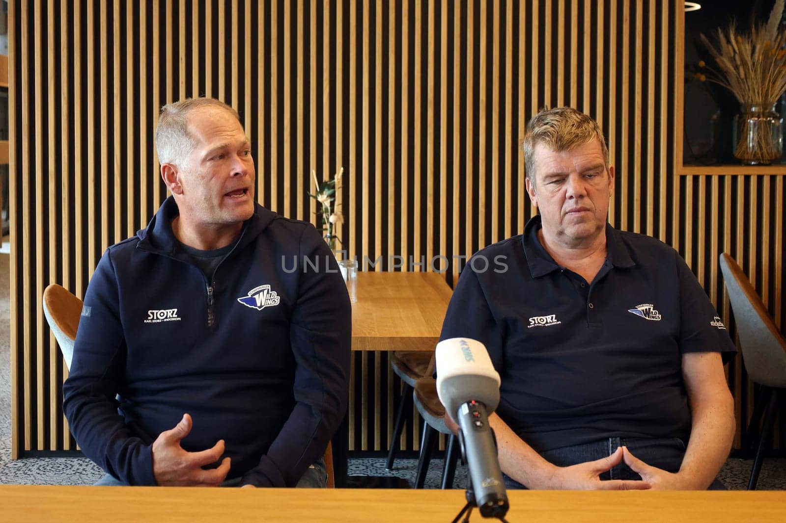 Head coach Steve Walker (SERC Wild Wings) and Stefan Wagner (Managing Director Schwenninger Wild Wings) at the press conference SERC WildWings season opener 24-25
