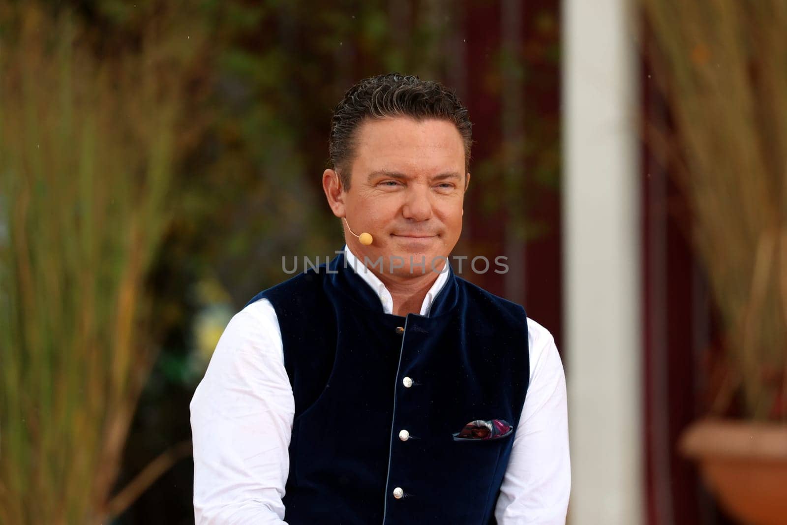 Stefan Mross (singer / presenter / entertainer) in the ARD TV show "Immer wieder sonntags""."