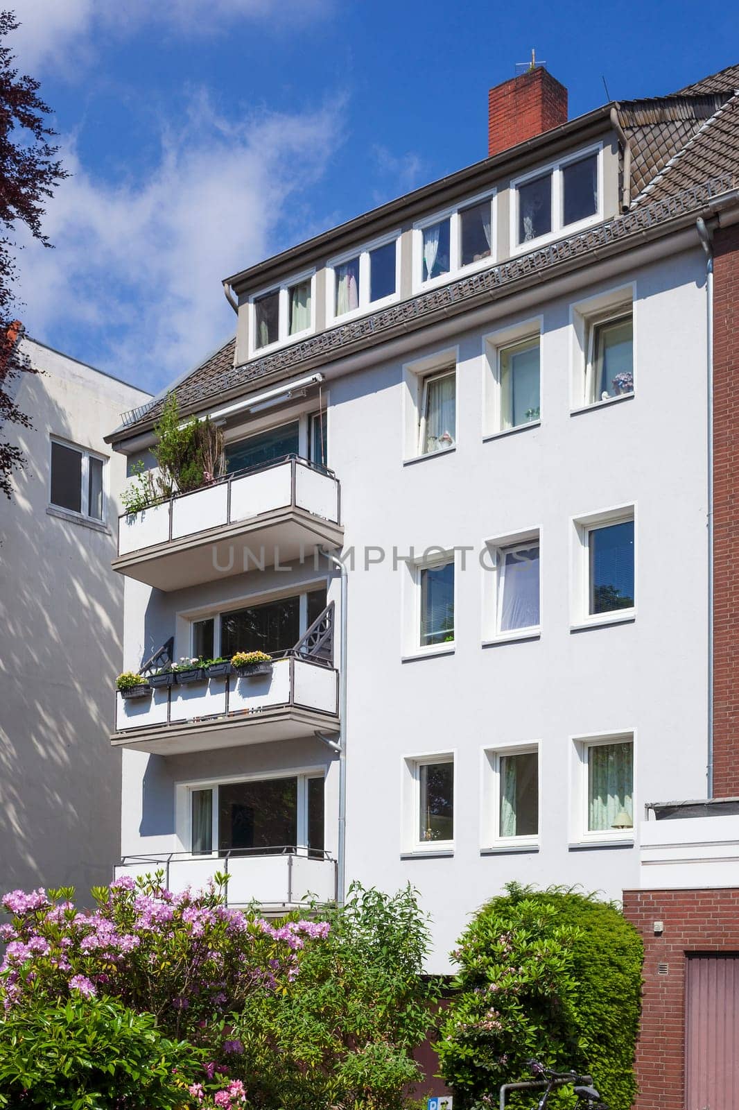 Modern residential building, multi-family house, , Bremen, Germany