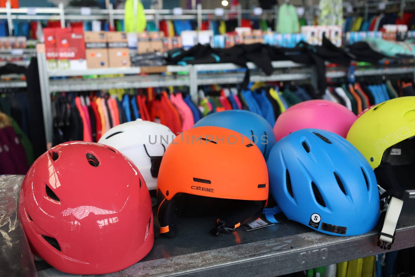 The next winter is sure to come - there is also a rich selection of ski helmets at the Interboot 2024 trade fair Friedrichshafen opens its doors on 25.09.2024