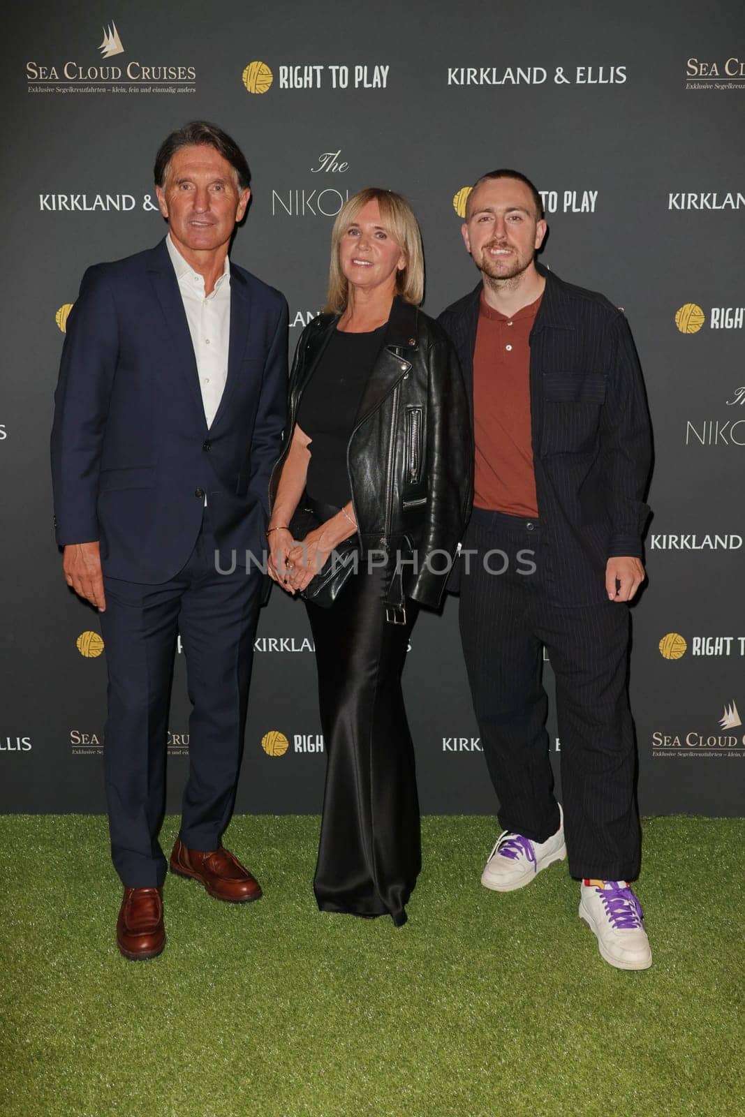 Bruno Labbadia,Sylvia Labbadia,Luca Labbadia,Sport Quiz Charity gala in favor of the Right to Play in the VIP area of the Volksparkstadion,Hamburg,24.09.2024