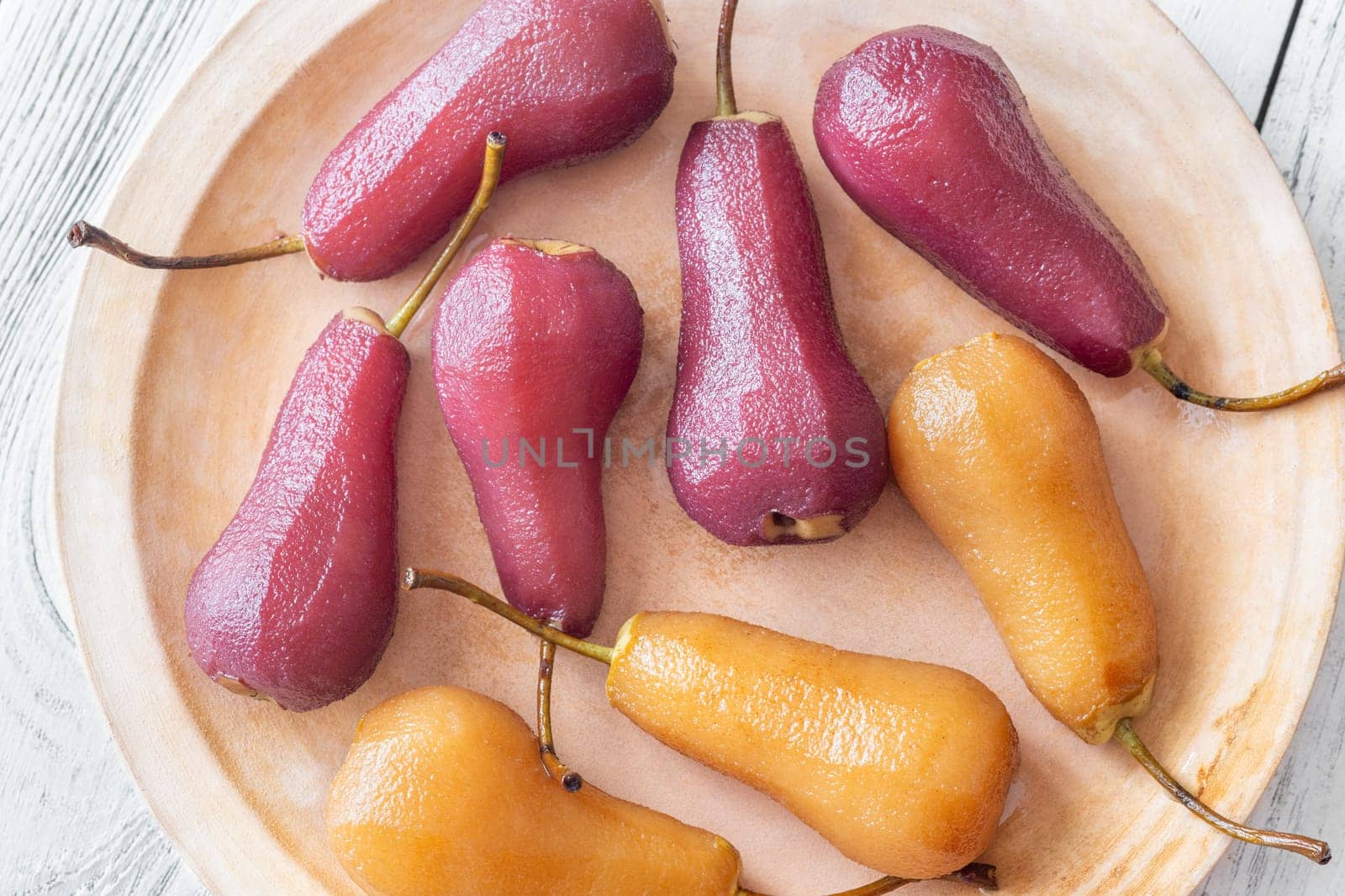 Red and white wine sweet poached pears