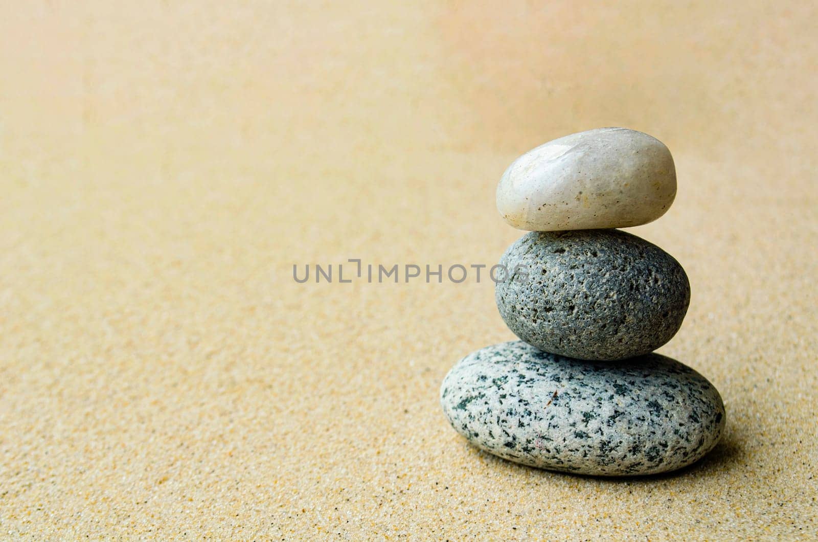 Stones with customizable space for text or ideas.