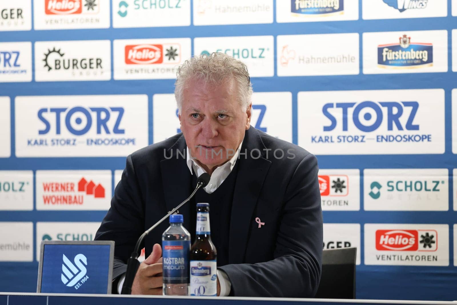 Head coach Doug Shedden (Iserlohn Roosters) at the press conference,PK after the game of the DEL 24-25,10th Sptg.: Schwenninger Wild Wings vs Iserlohn Roosters