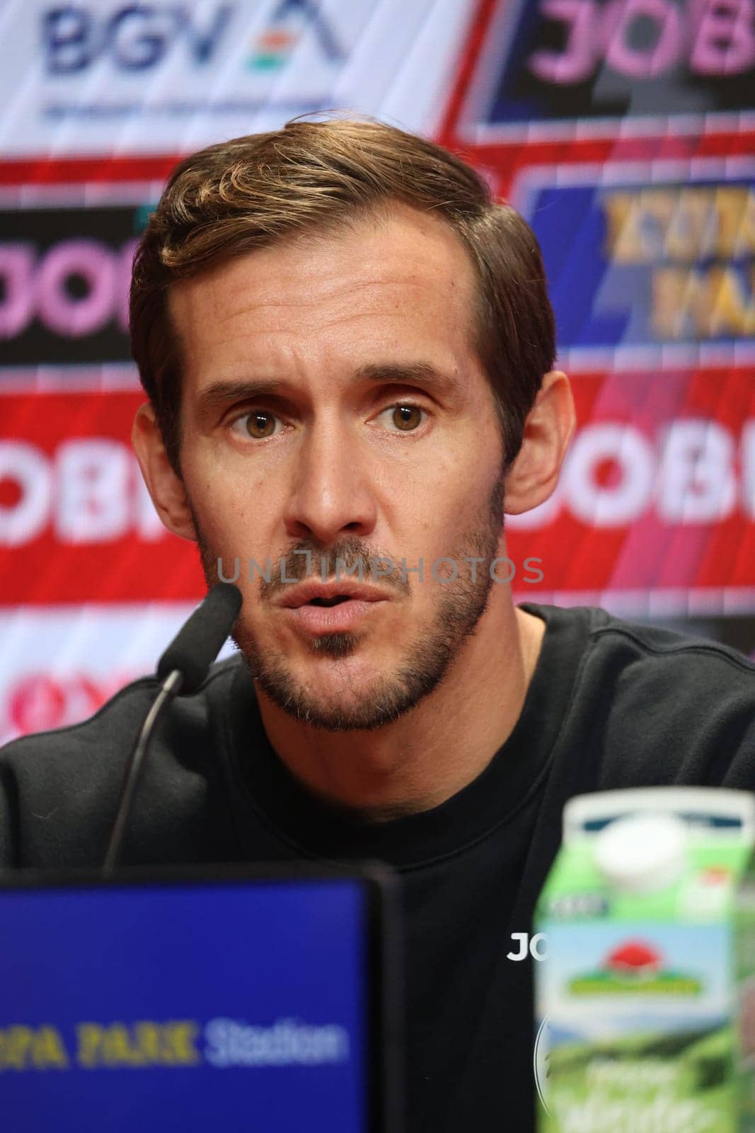 Head Coach Julian Schuster (SC Freiburg) at the press conference,PK after the match of the 1st FBL: 24-25: 1st FBL: 24-25: 7th Sptg. SC Freiburg - FC Augsburg  DFL REGULATIONS PROHIBIT ANY USE OF PHOTOGRAPHS AS IMAGE SEQUENCES AND/OR QUASI-VIDEONann  Photo: Joachim Hahne/johapress