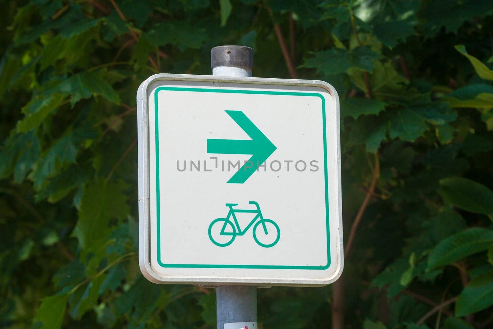 Road sign cycle path - intermediate signpost, arrow signpost, Germany