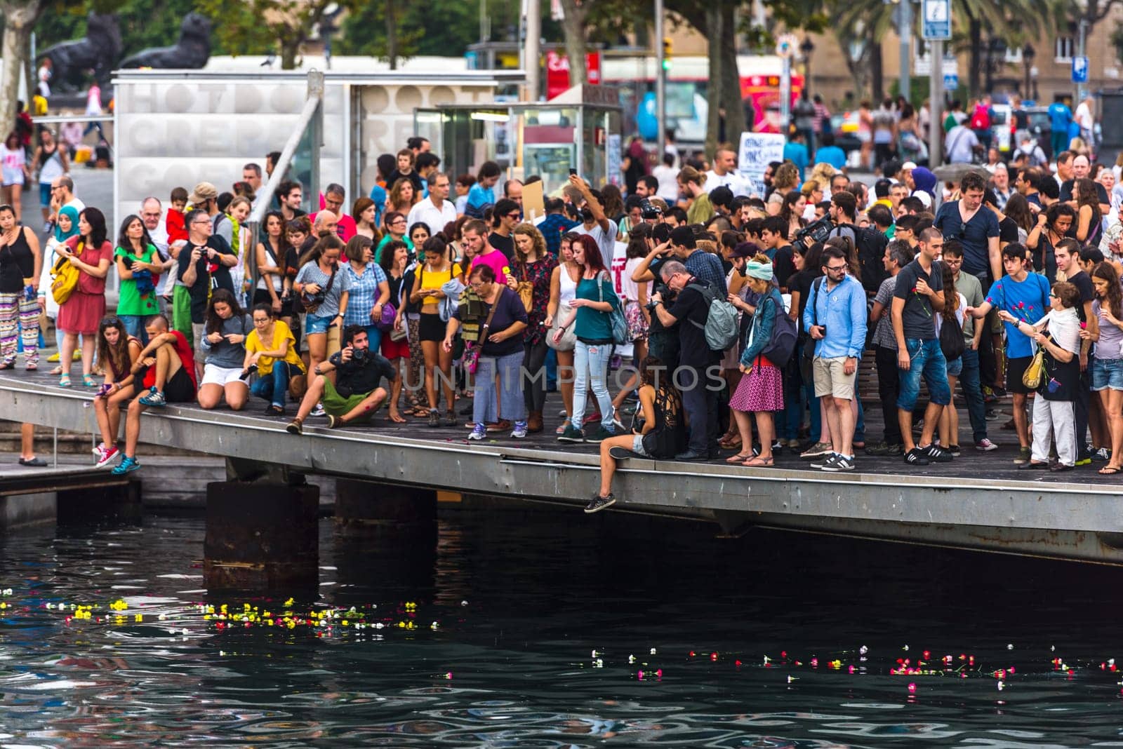 SPAIN, BARCELONA - SEPTEMBER 12: crowd of people on the pier on September 12, 2015