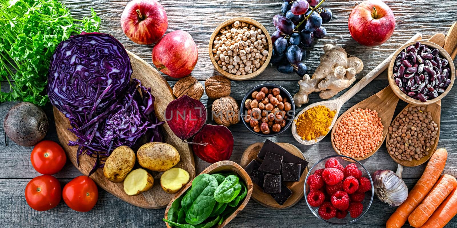 Foods rich in antioxidants. Healthy diet