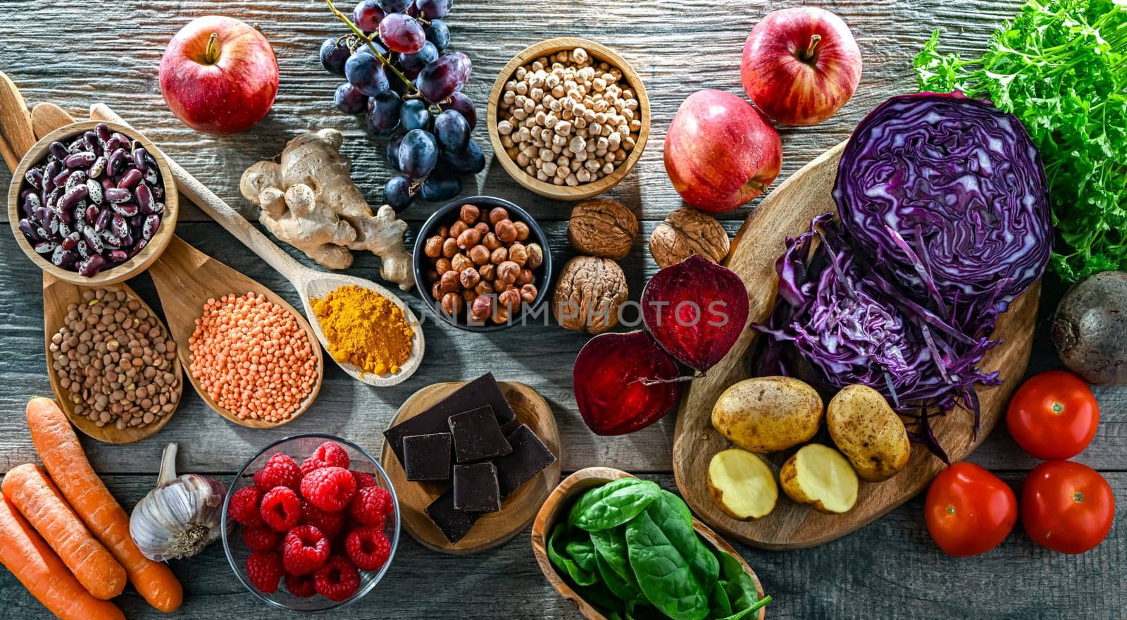 Foods rich in antioxidants. Healthy diet