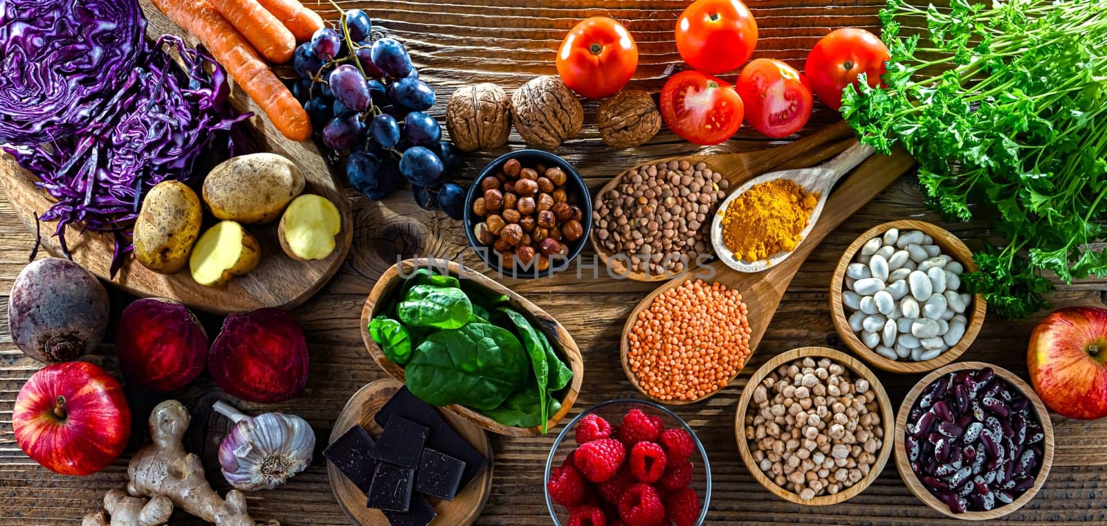 Foods rich in antioxidants. Healthy diet