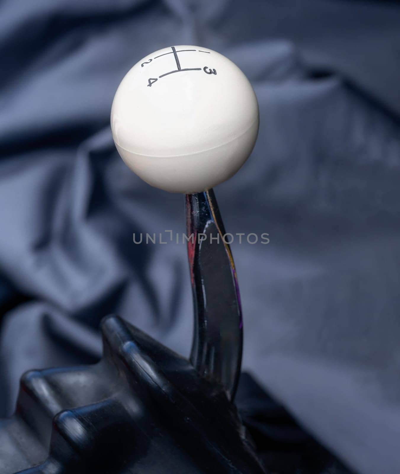 Vintage gear stick of a classic old-timer